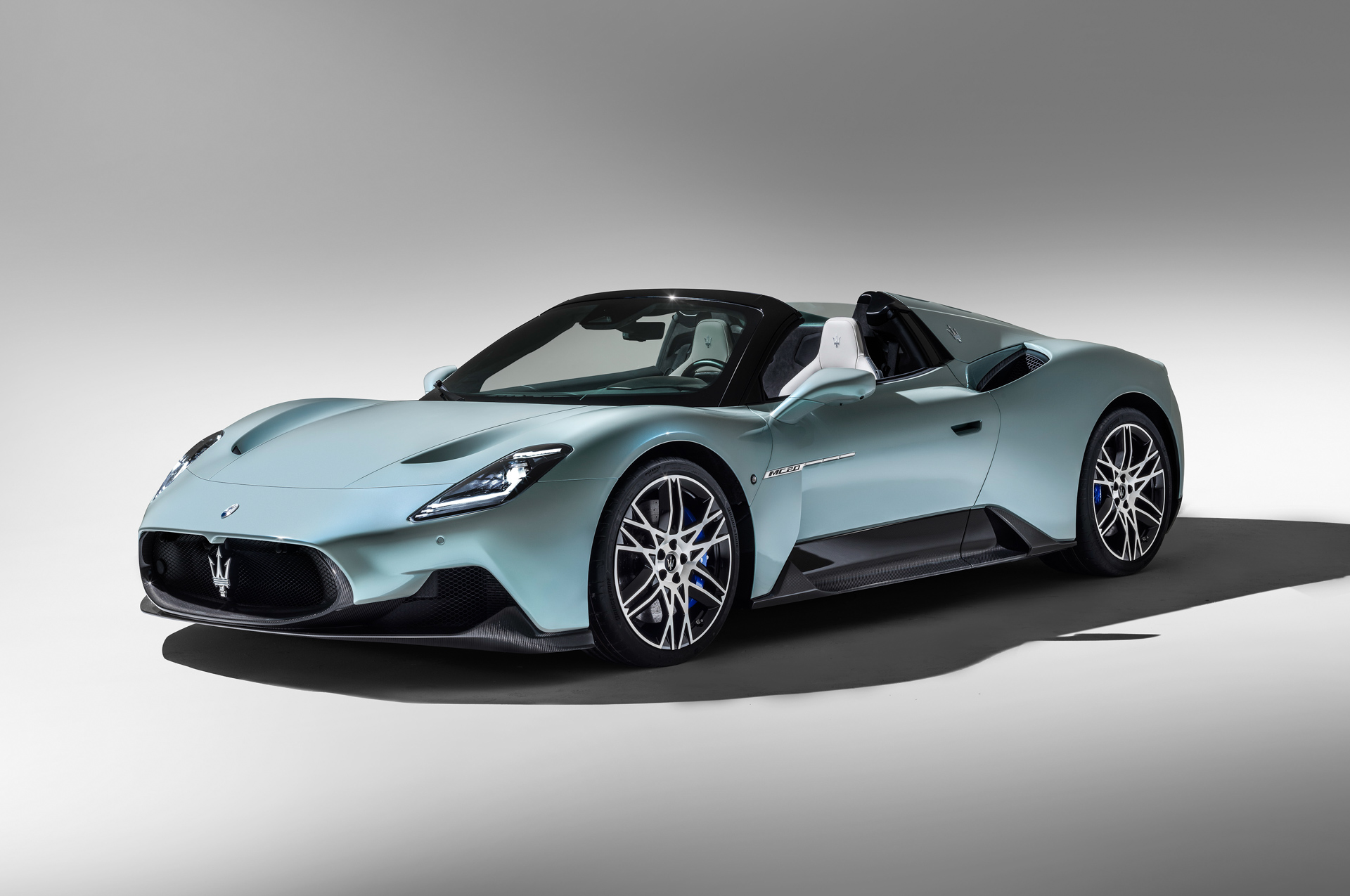 2023 Maserati MC20 Cielo Spyder Gets Retractable Glass Roof That Changes From Clear To Fully Opaque