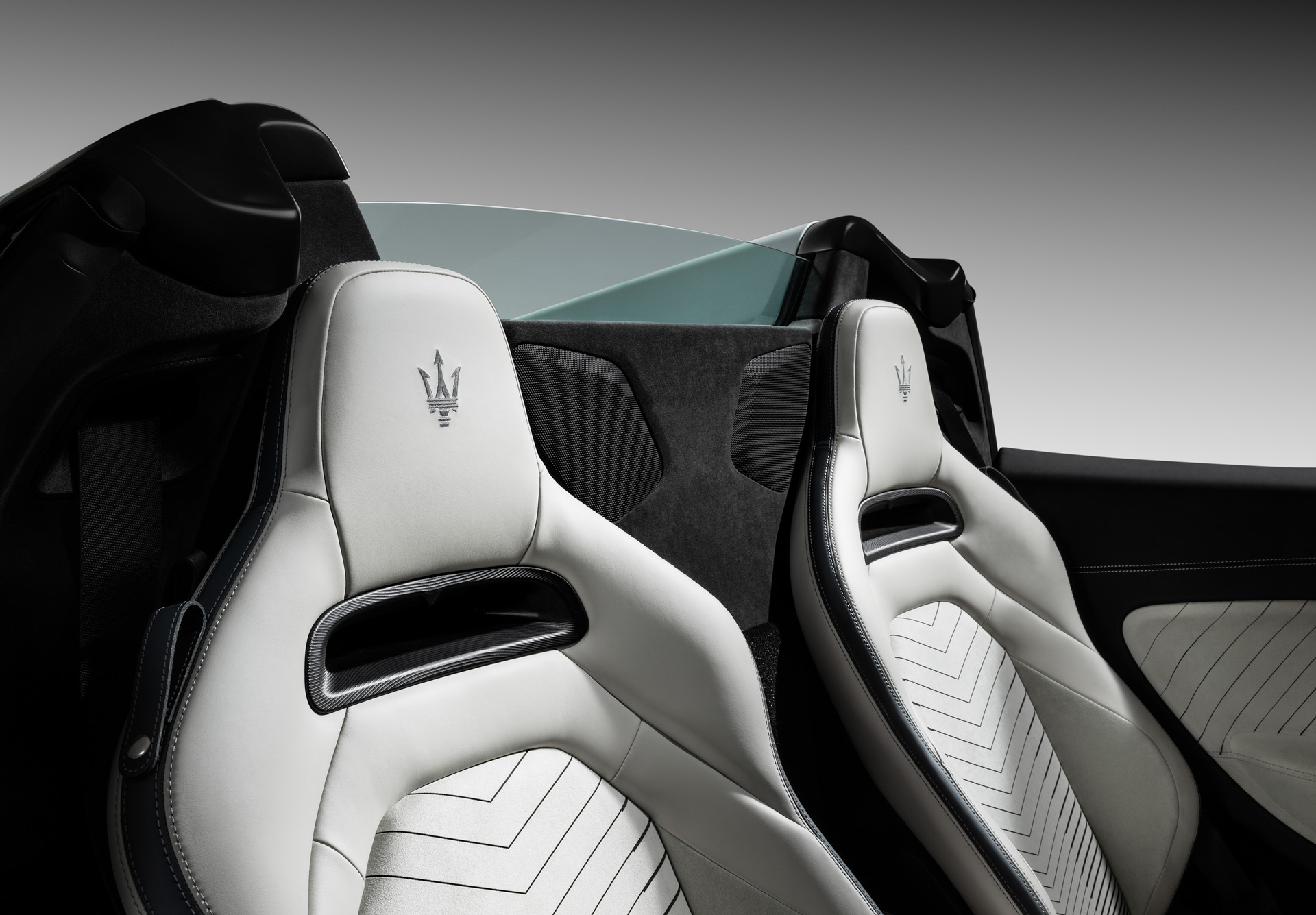 2023 Maserati MC20 Cielo Spyder Gets Retractable Glass Roof That Changes From Clear To Fully Opaque