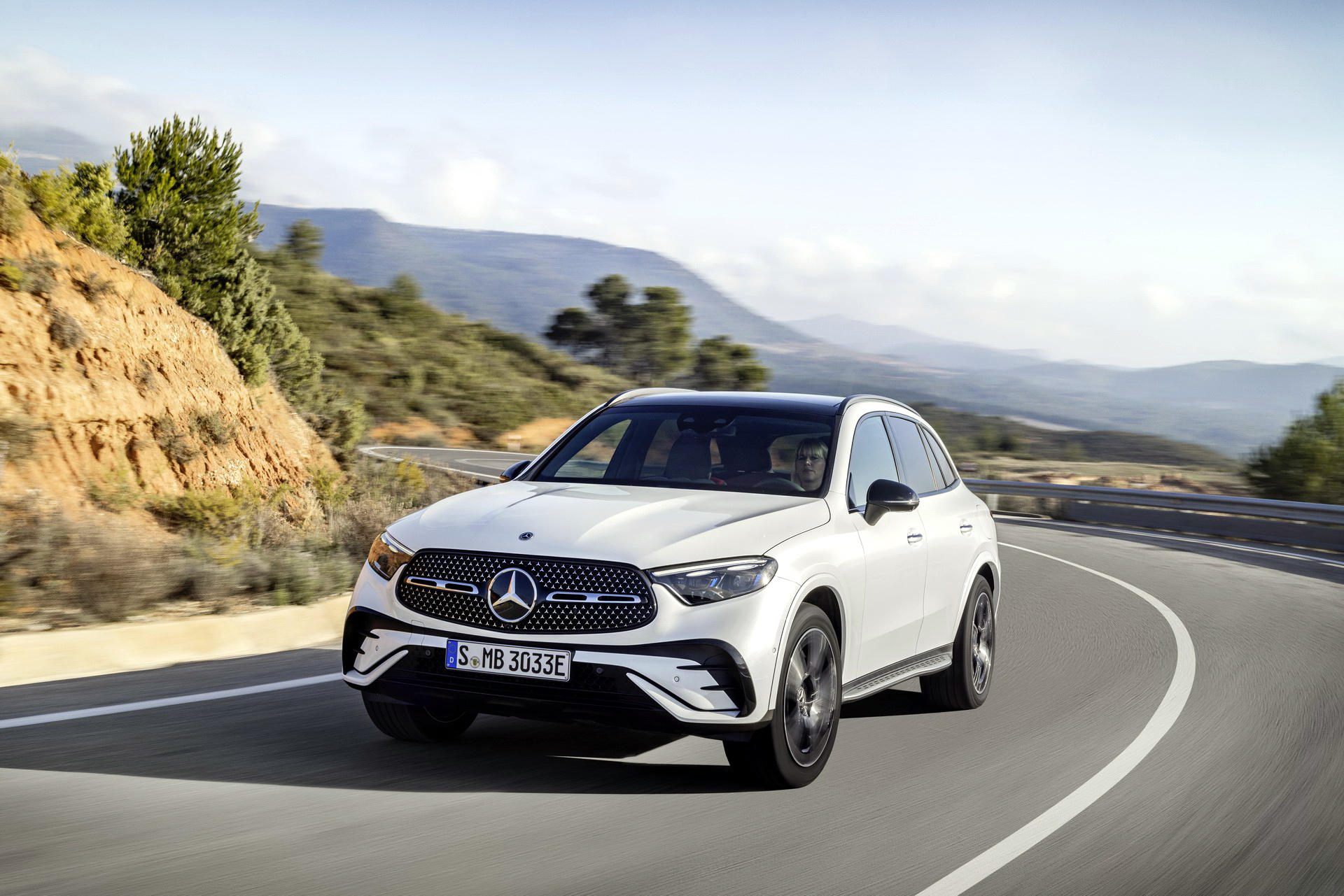 New 2023 Mercedes-Benz GLC Takes Two Steps Forward And No Steps Back