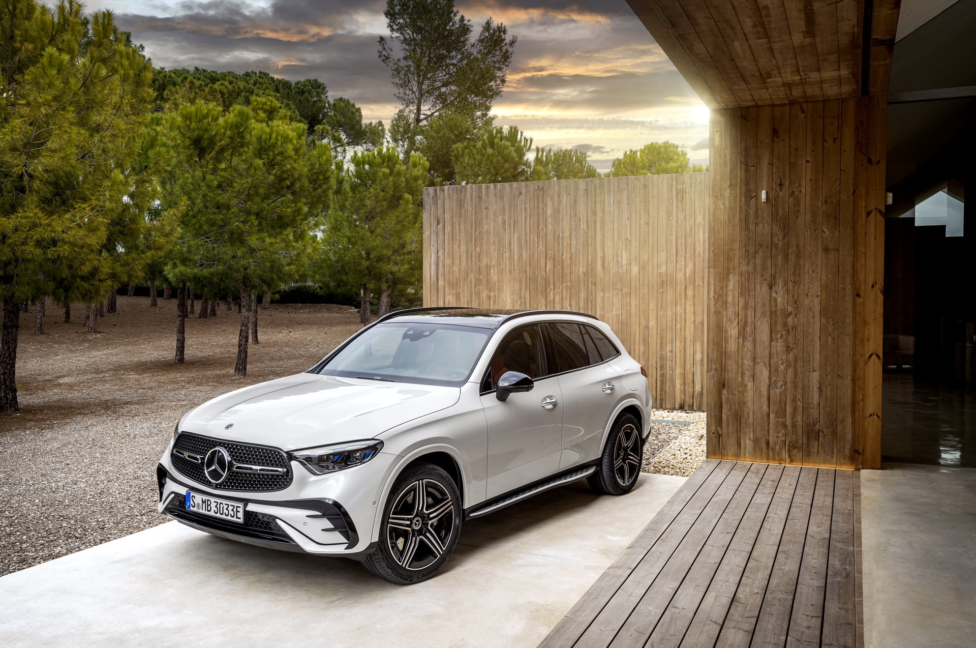 New 2023 Mercedes-Benz GLC Takes Two Steps Forward And No Steps Back