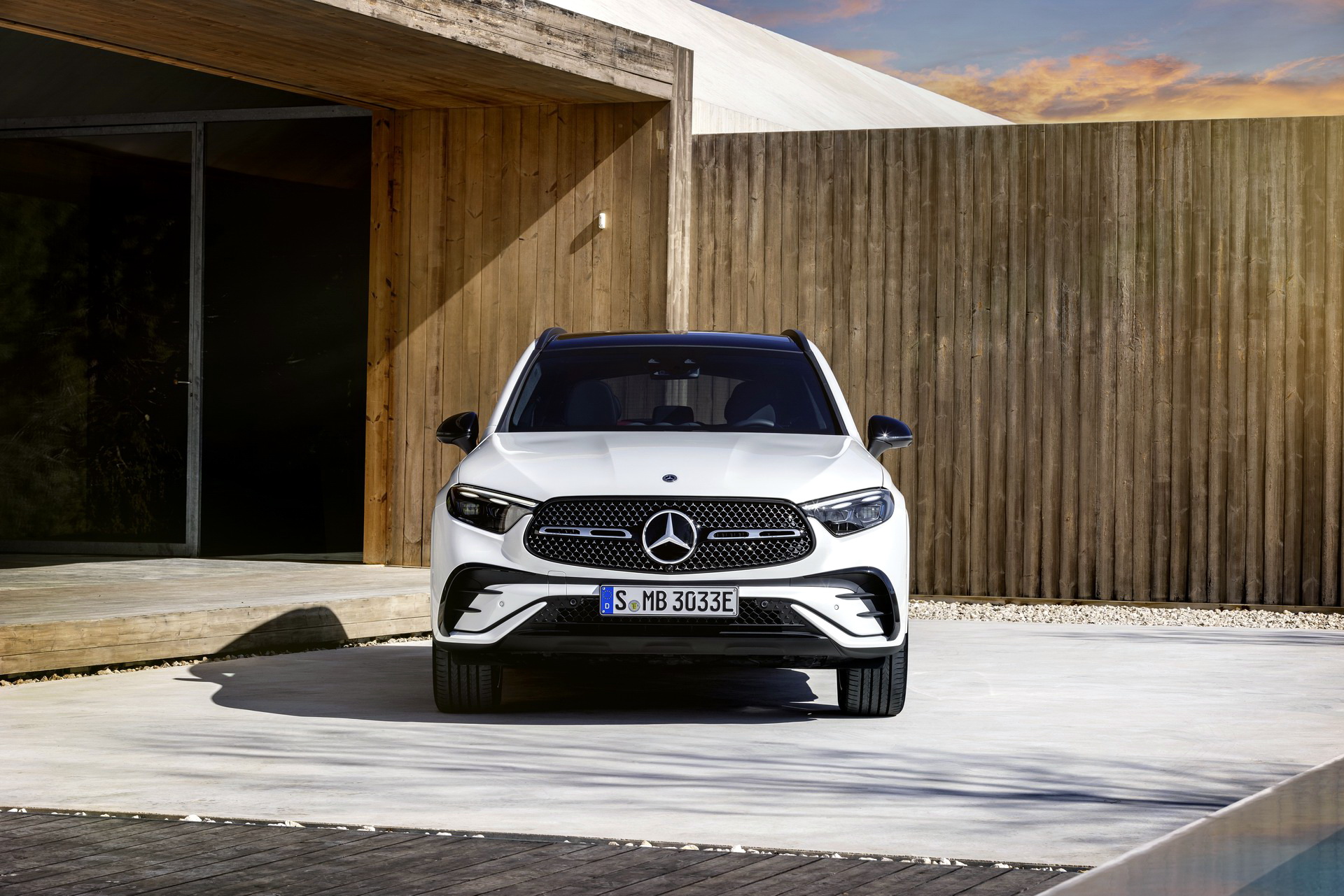 New 2023 Mercedes-Benz GLC Takes Two Steps Forward And No Steps Back