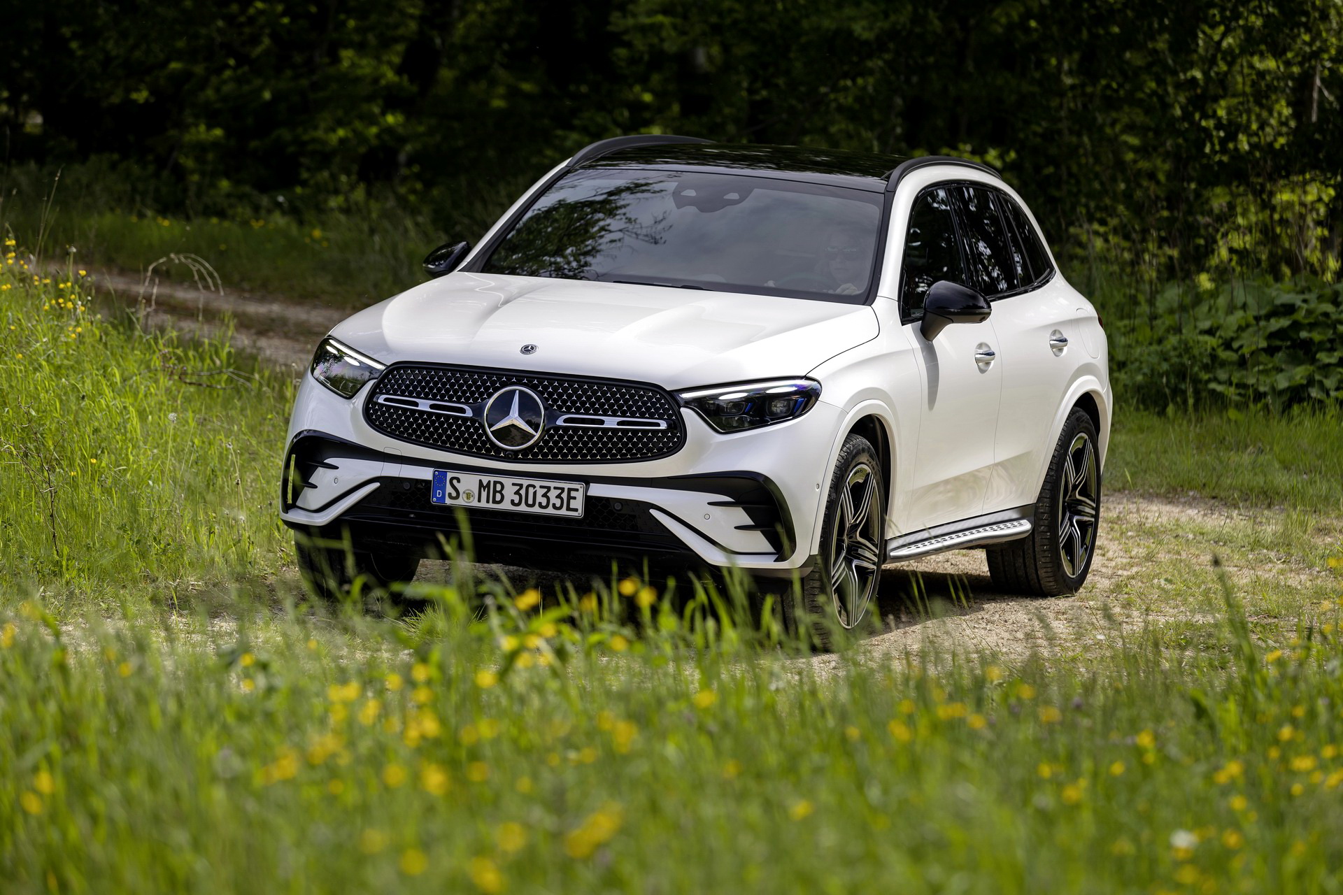 New 2023 Mercedes-Benz GLC Takes Two Steps Forward And No Steps Back