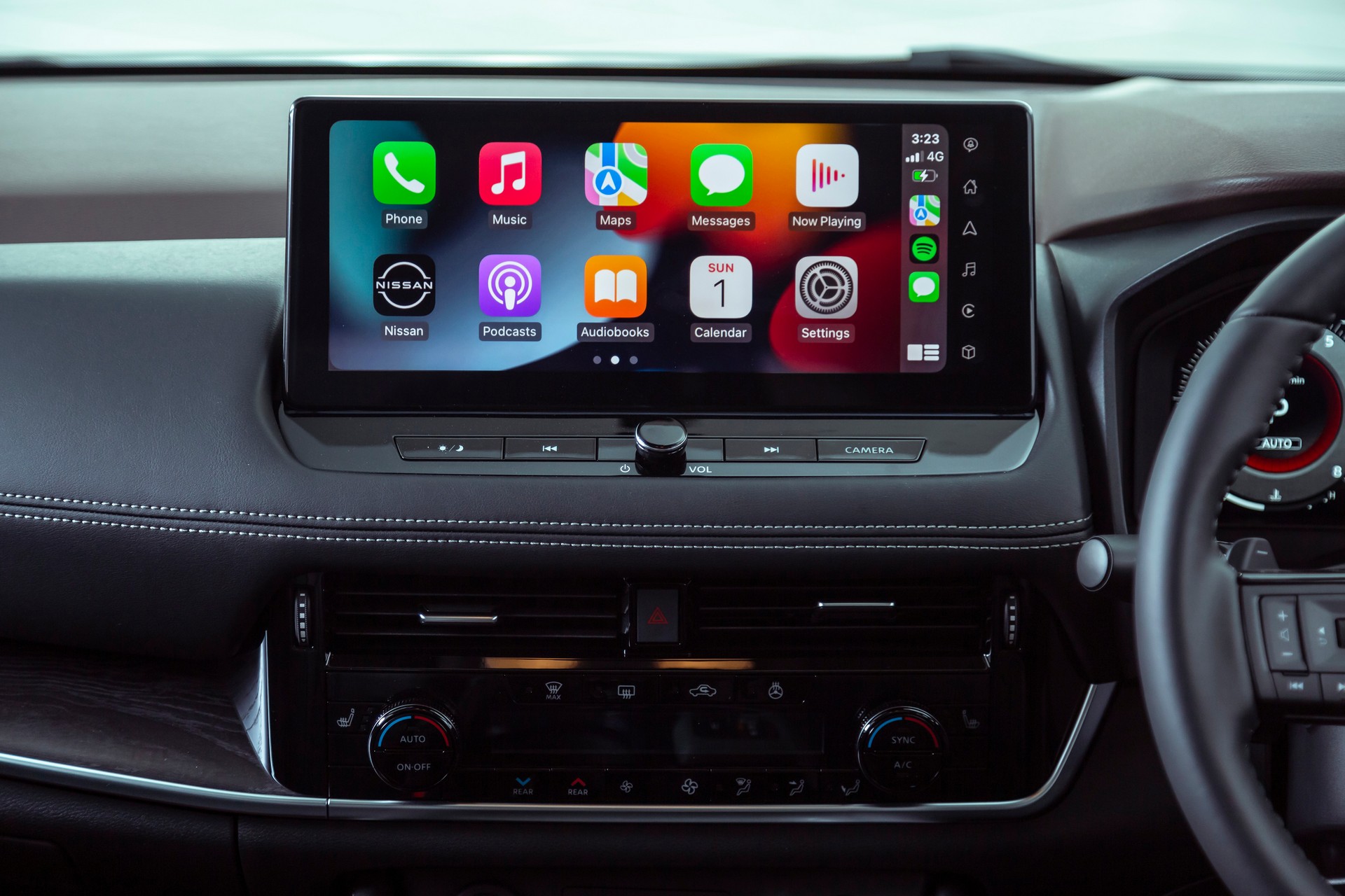 2023 Nissan X-Trail Launches Down Under With Old 2.5-Liter Four