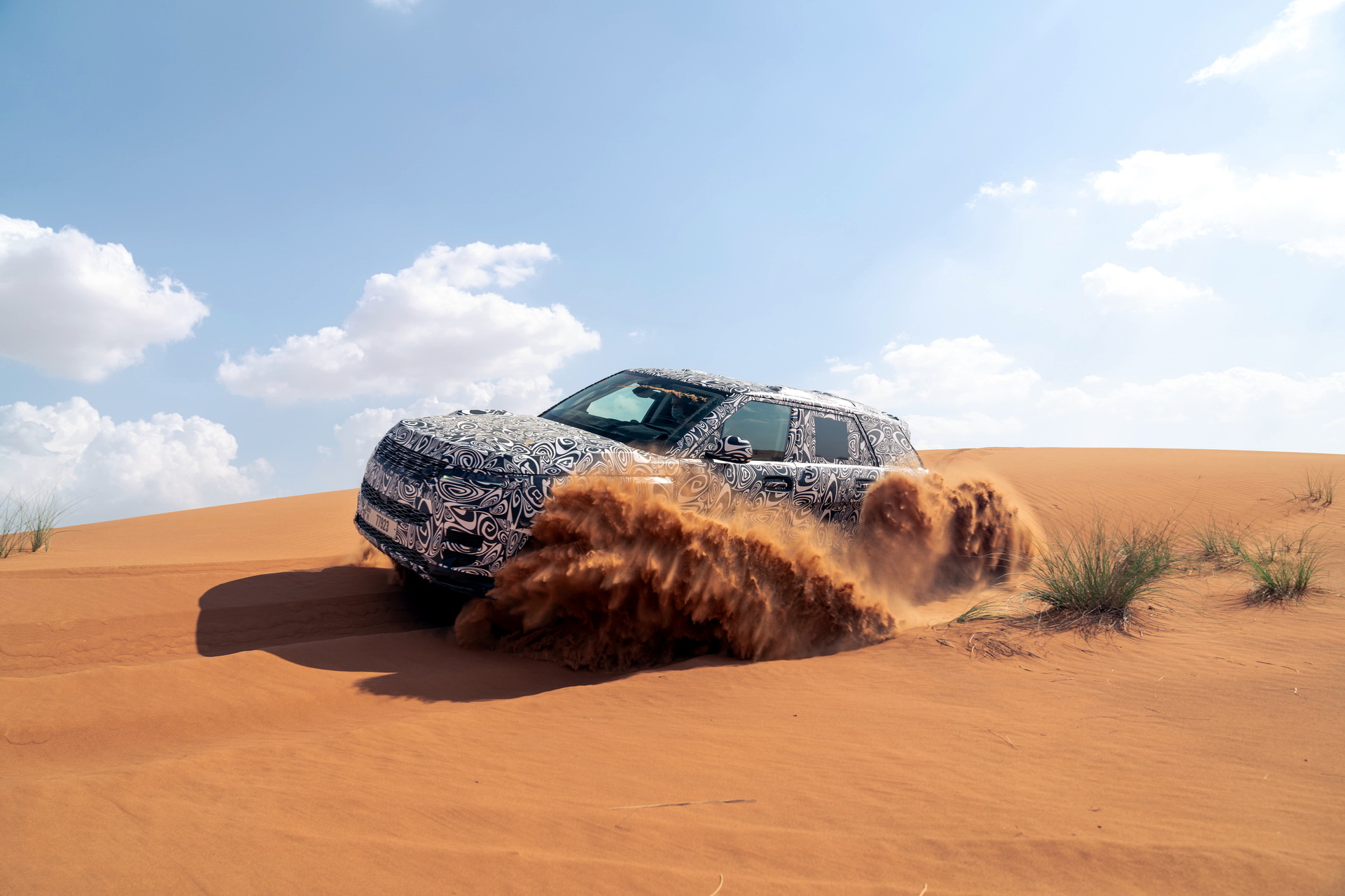 2023 Range Rover Sport Gets 523-HP BMW V8 Option And Off-Road Cruise Control; EV Coming In 2024