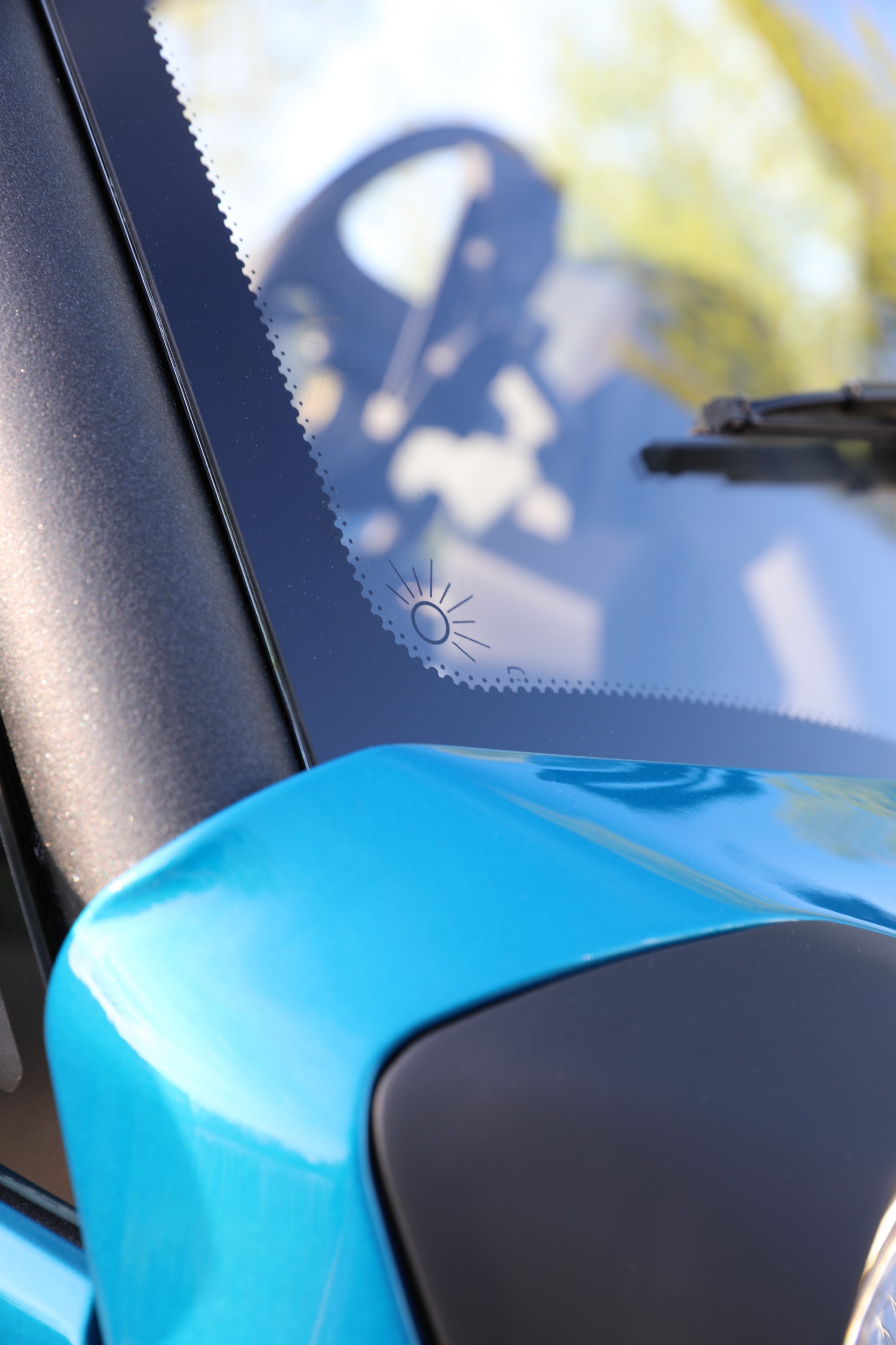 Meet The Squad, A Pint-Sized Urban EV With A Solar Roof