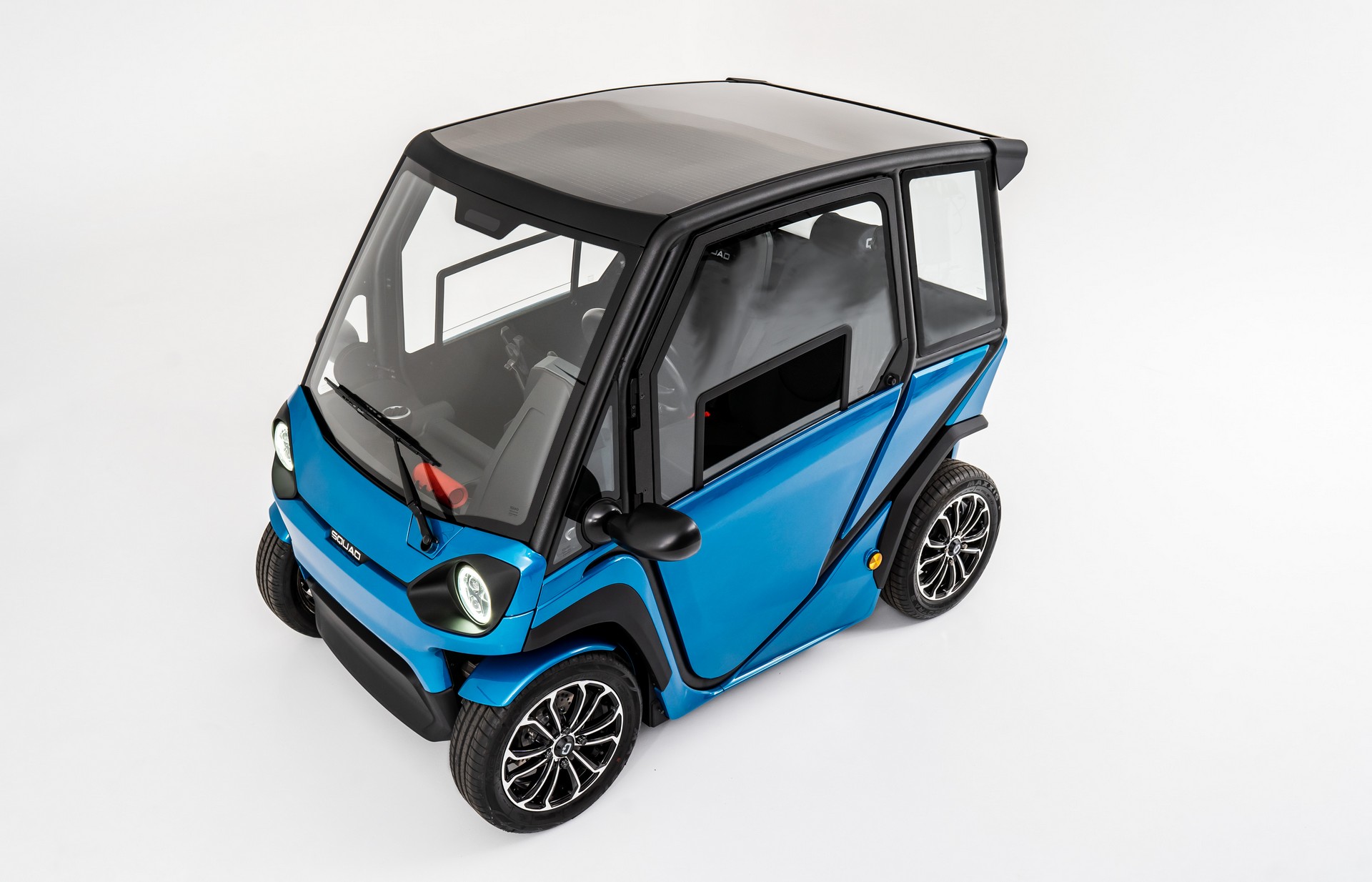 Meet The Squad, A Pint-Sized Urban EV With A Solar Roof
