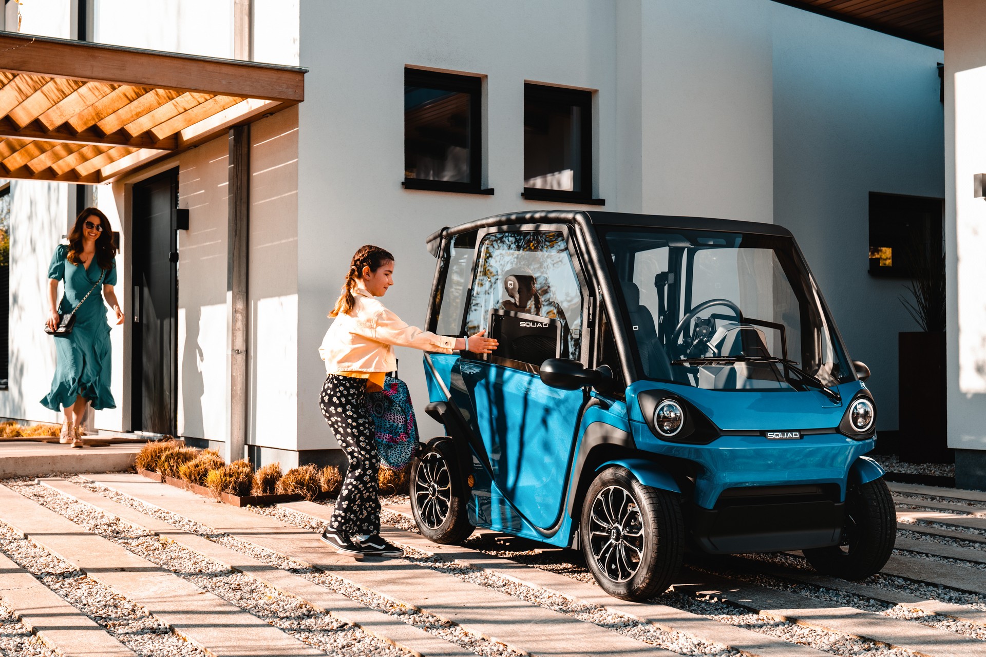 Meet The Squad, A Pint-Sized Urban EV With A Solar Roof