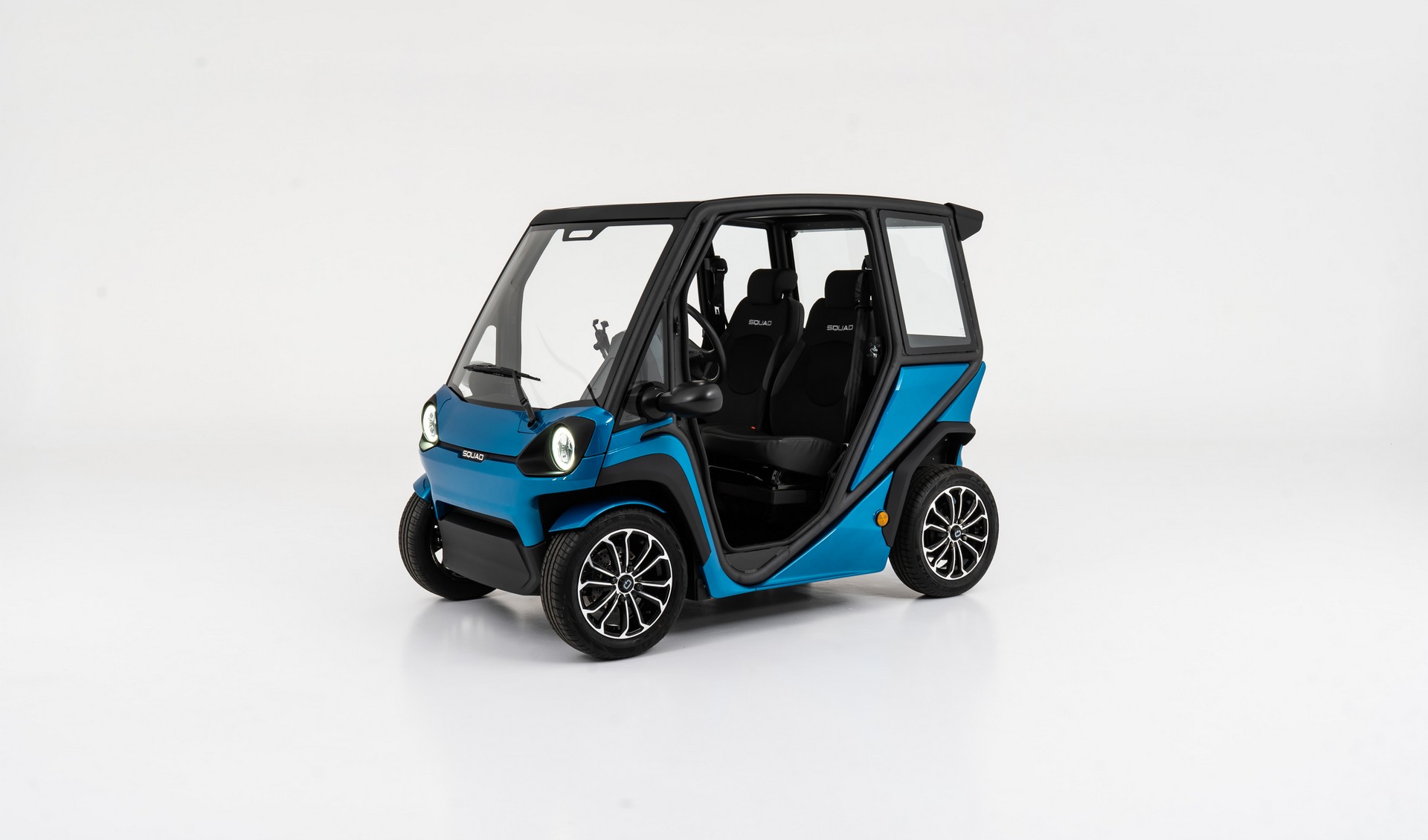 Meet The Squad, A Pint-Sized Urban EV With A Solar Roof