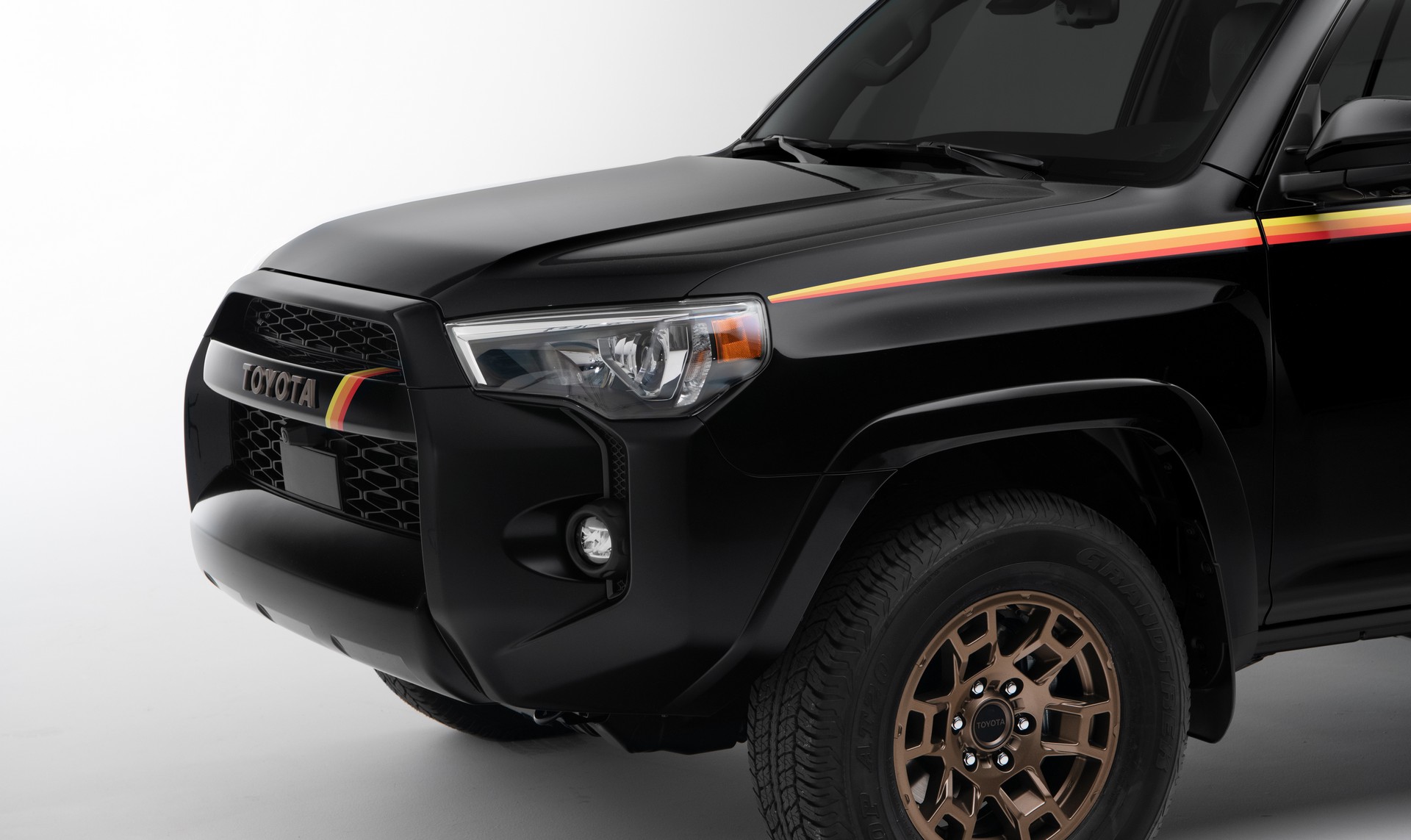 2023 Toyota 4Runner Celebrates Its 40th Birthday With Retro Striped Edition