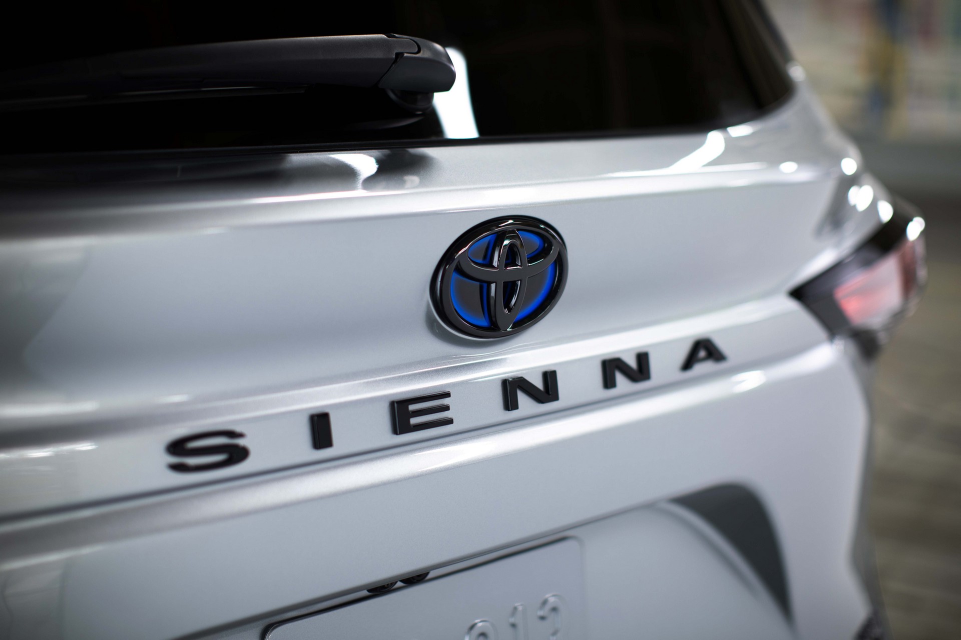2023 Toyota Sienna Celebrates A Quarter Century With New 25th Anniversary Edition