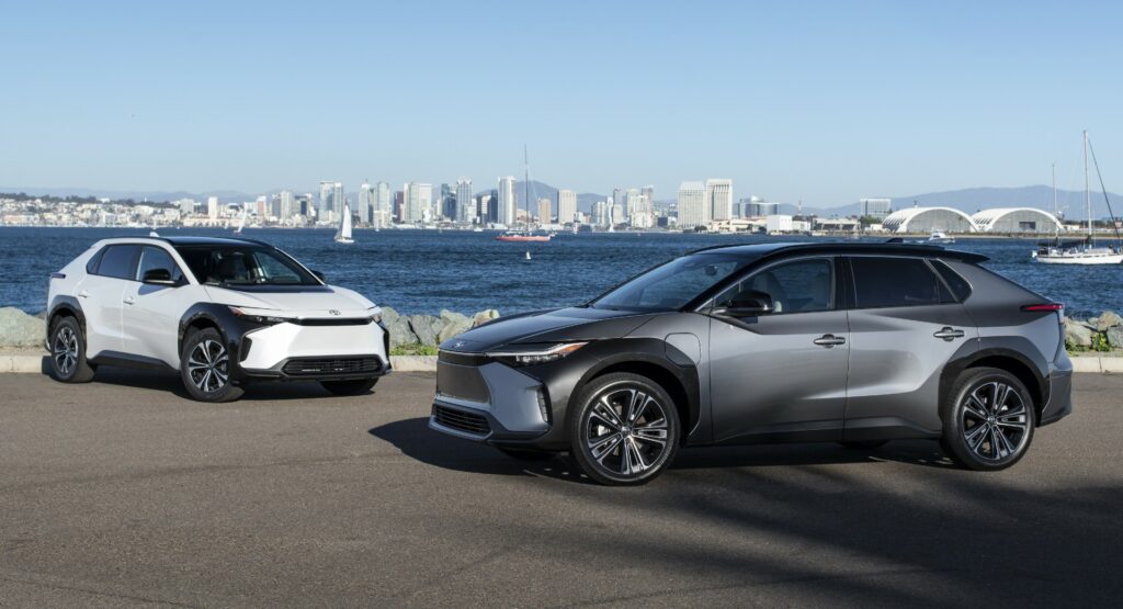  Toyota CEO Says “Silent Majority” Of Auto Industry Is Doubting EV-Only Future