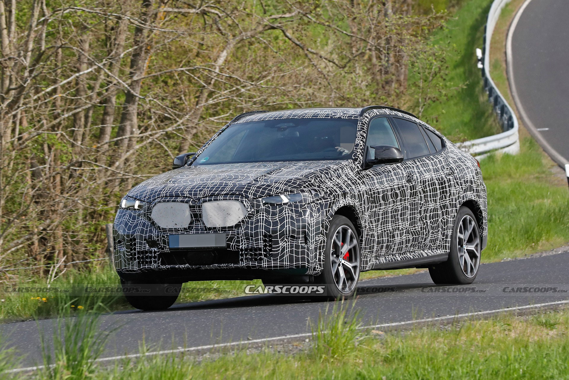 2024 BMW X6 Hides Modest Updates Underneath A Camouflaged Suit