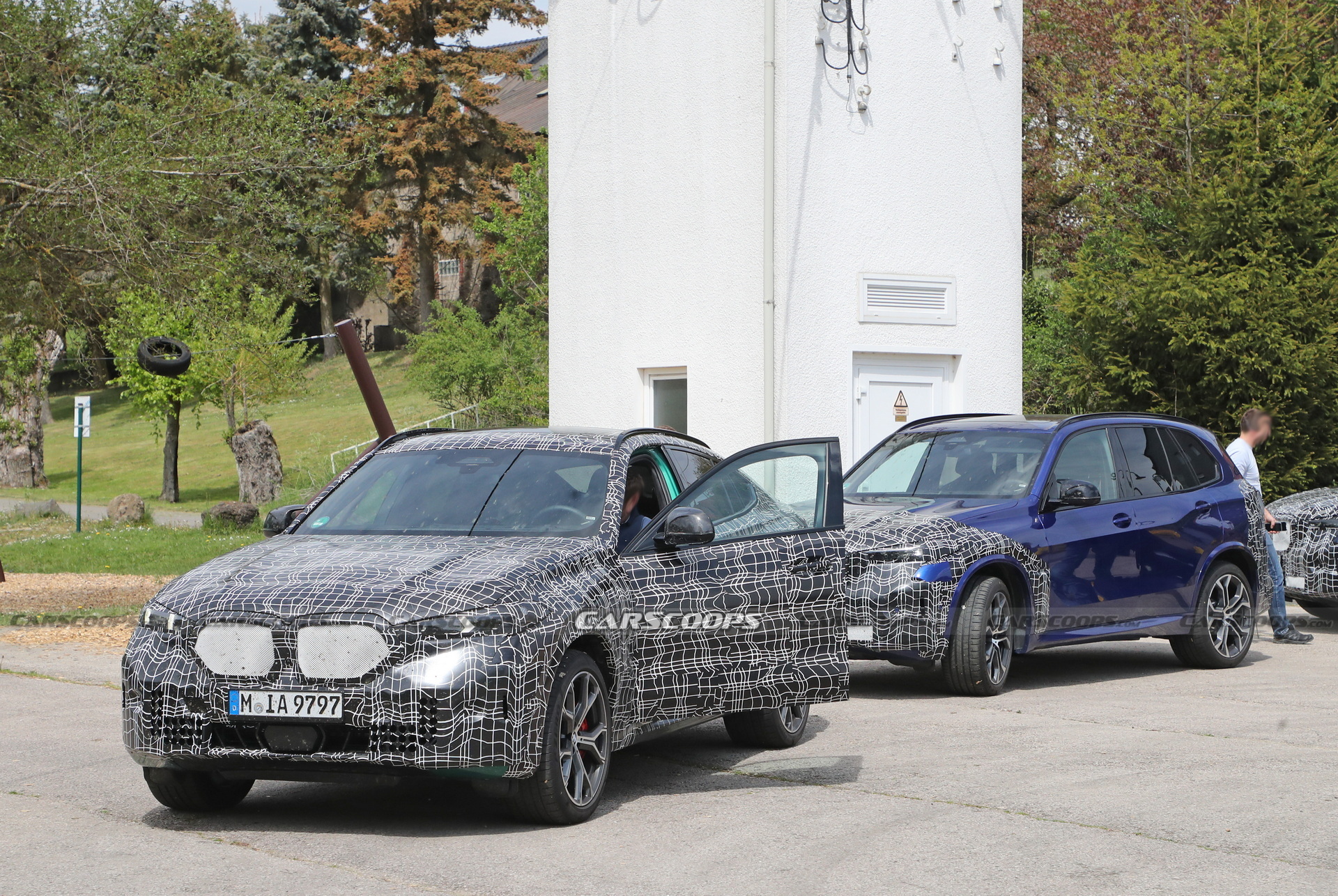 This Could Be The 2024 BMW X6 M60i Powered By A New Mild-Hybrid V8