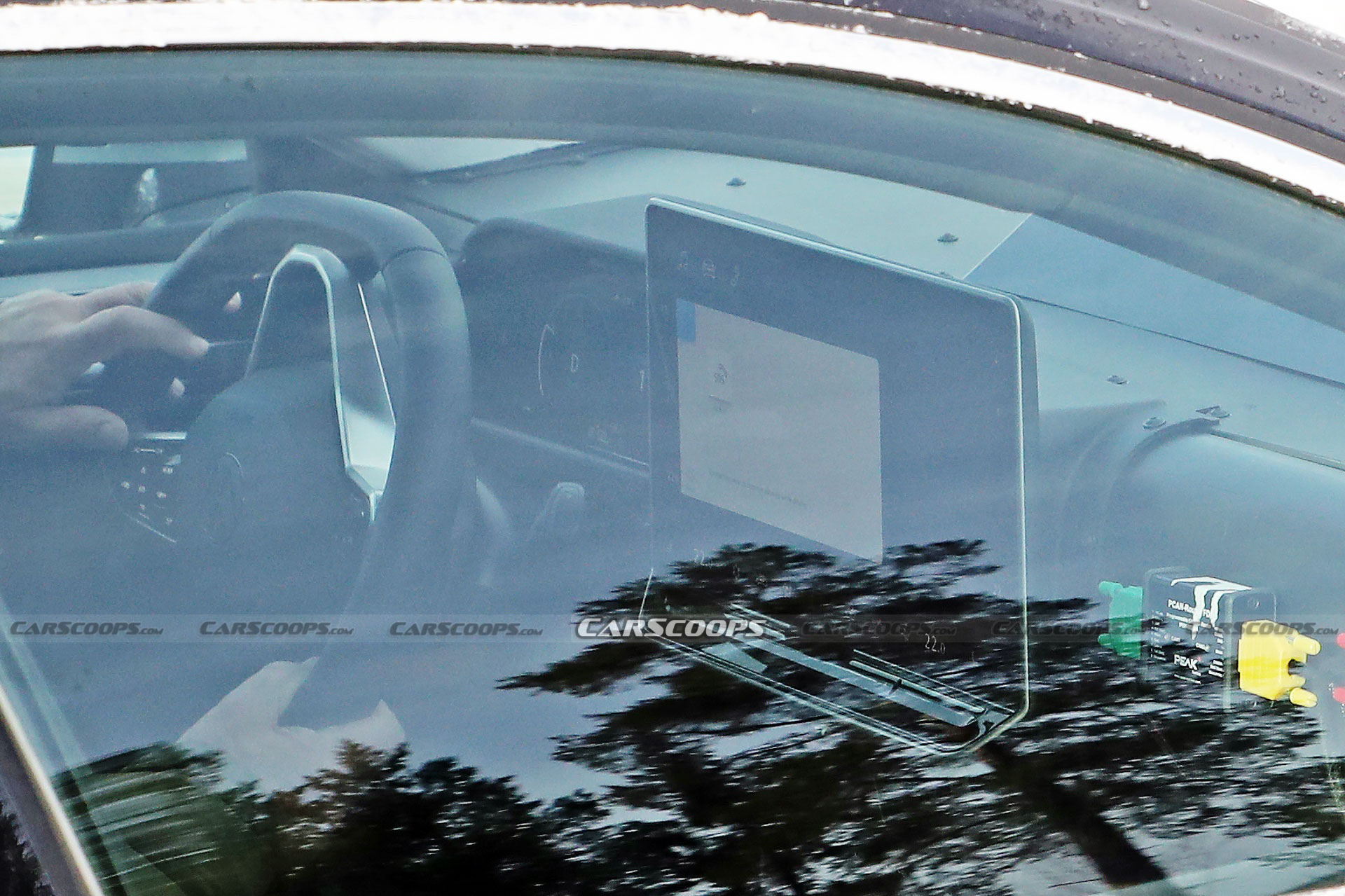 Europe’s 2023 VW Passat Gets Golf-Style Tablet Touchscreen And Column-Mounted Shift Lever