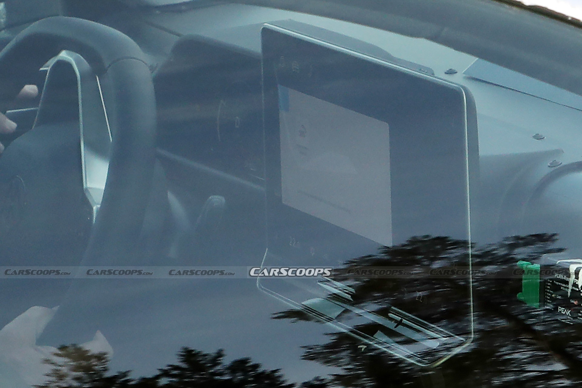 Europe’s 2023 VW Passat Gets Golf-Style Tablet Touchscreen And Column-Mounted Shift Lever