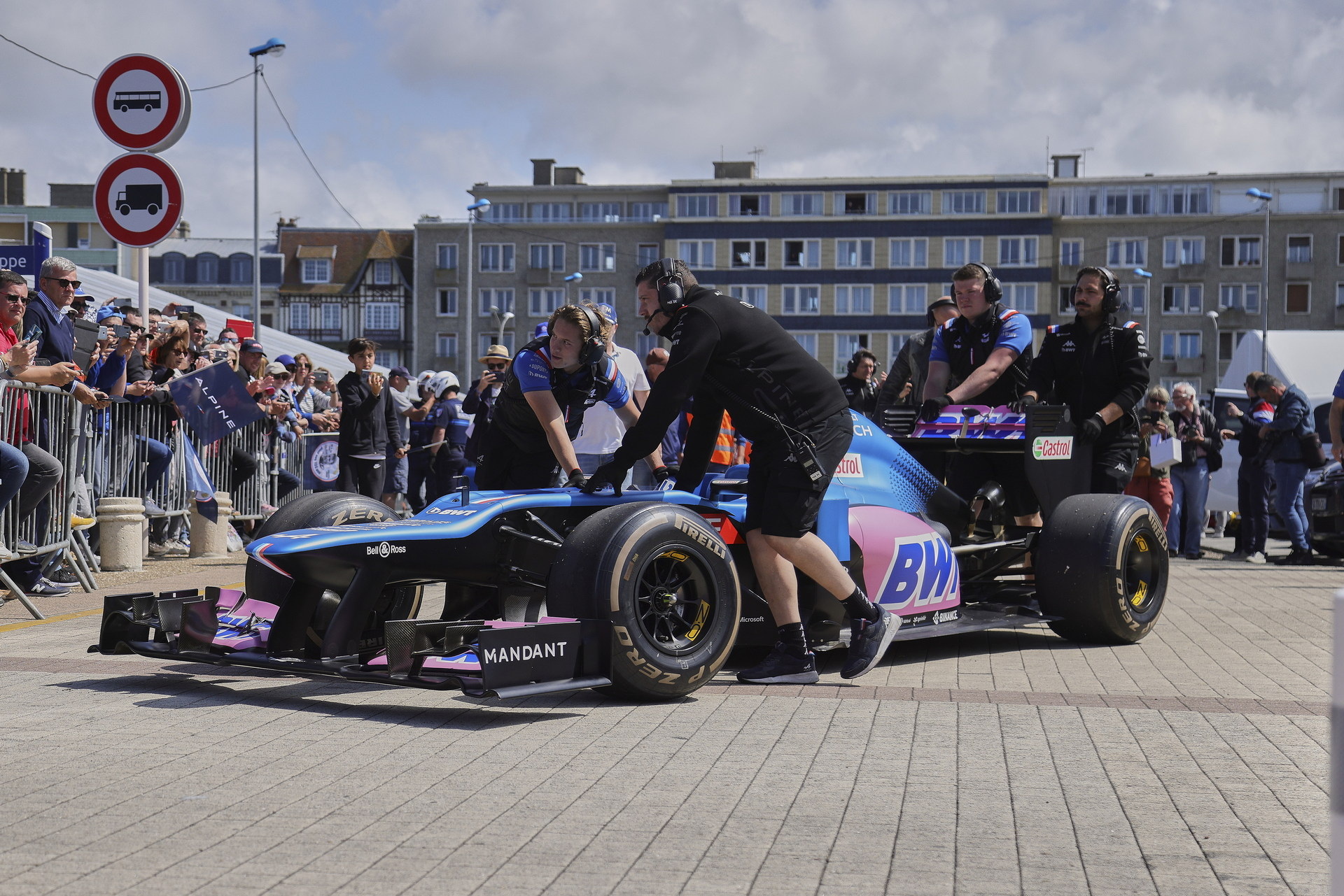 Alpine A110 GT J. Rédélé Limited Edition Honors The Centenary Of The Brand’s Founder