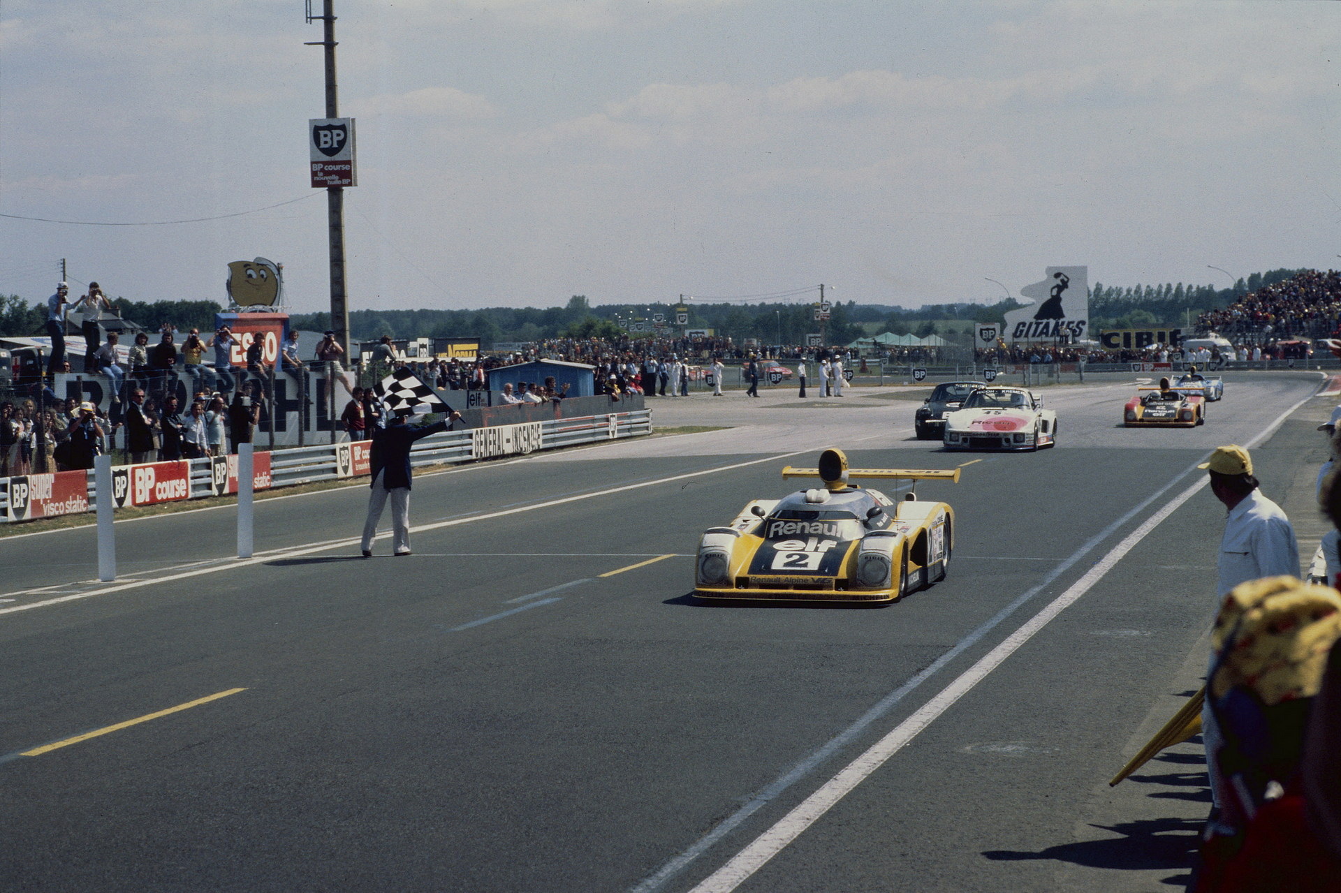 Alpine A110 GT J. Rédélé Limited Edition Honors The Centenary Of The Brand’s Founder