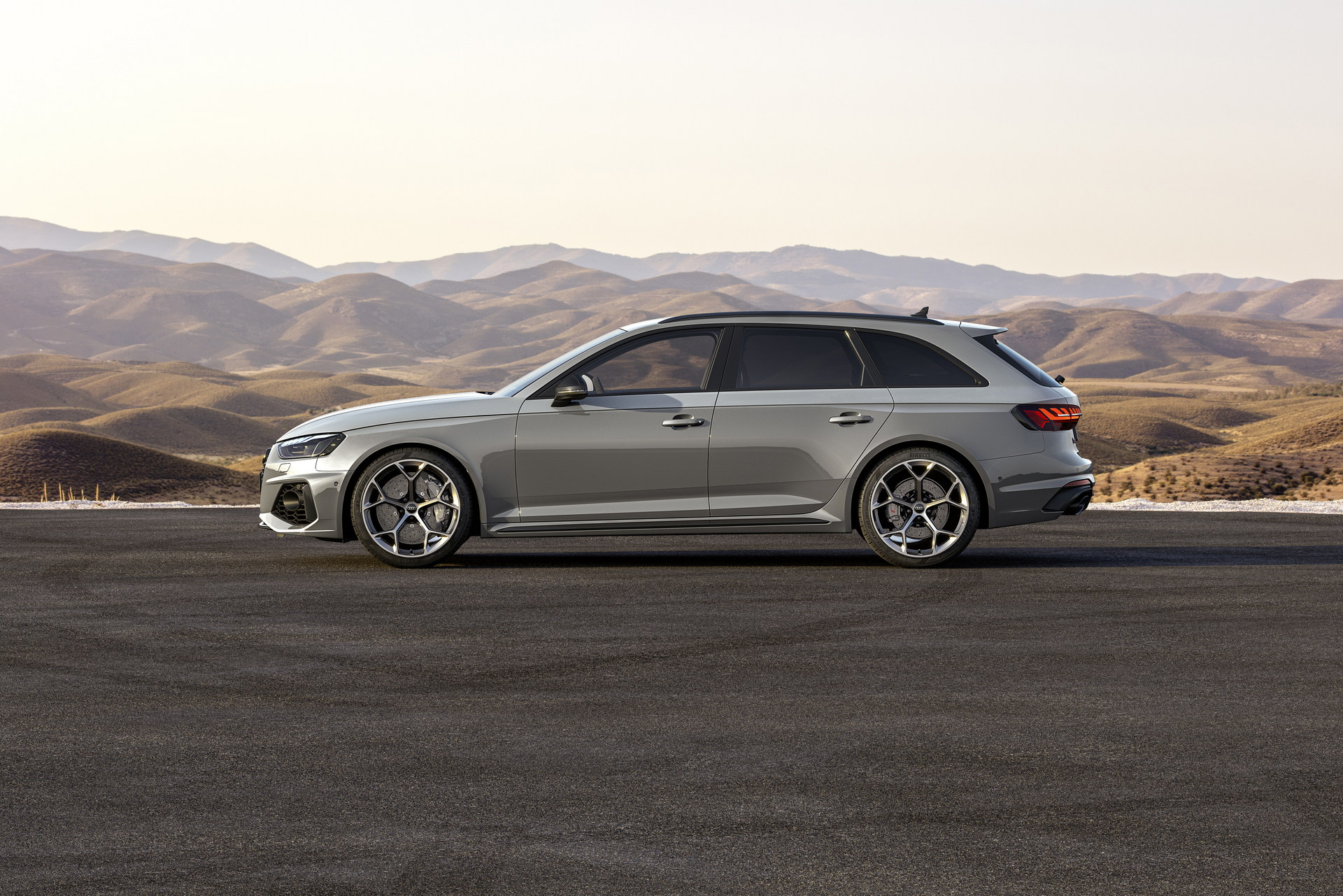 Audi RS4 And RS5 Spiced Up With New Competition Packages For US And Europe