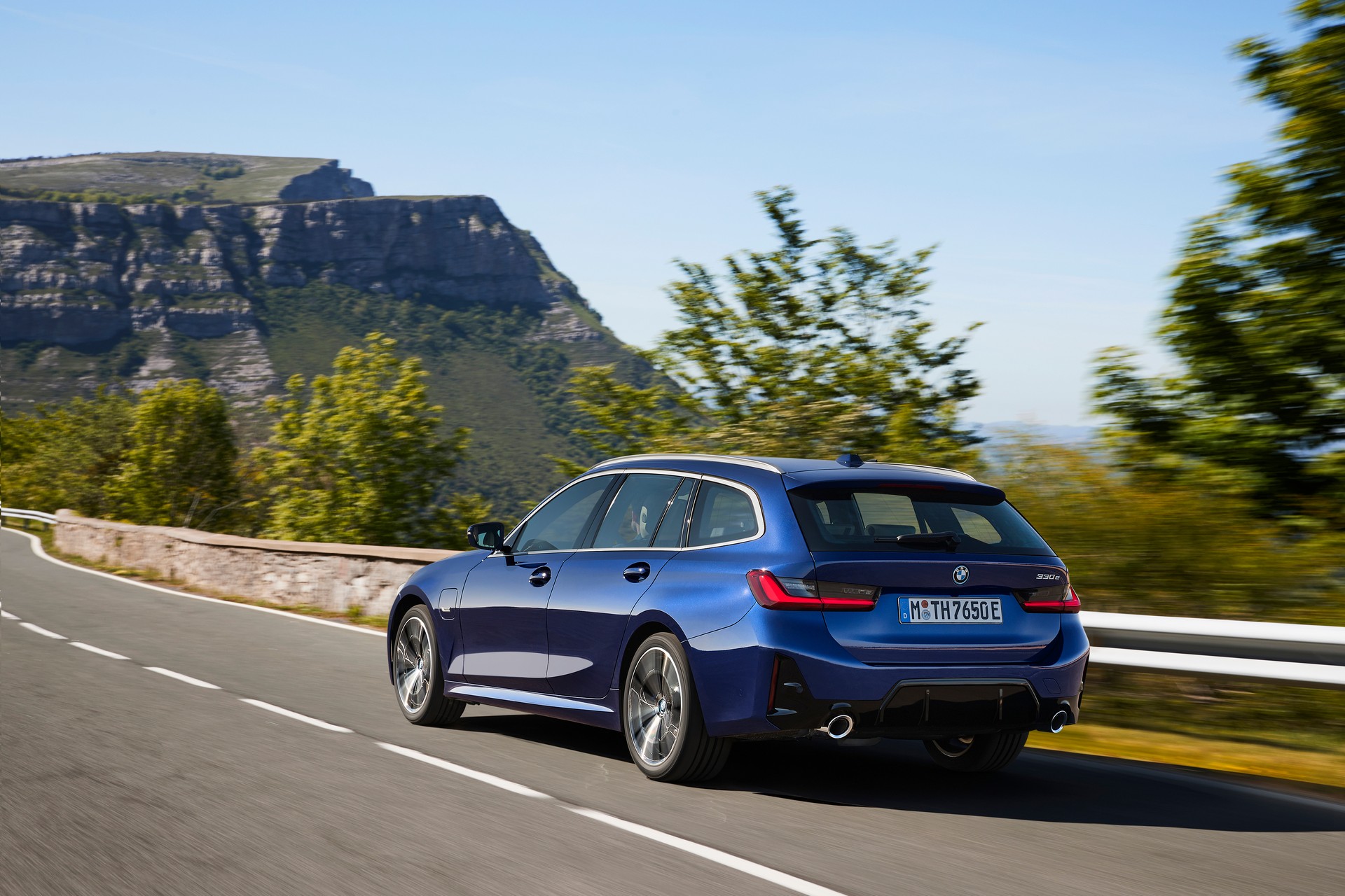 The 2023 BMW 3-Series Touring Looks Even Better Than The Sedan, Too Bad We Don’t Get It