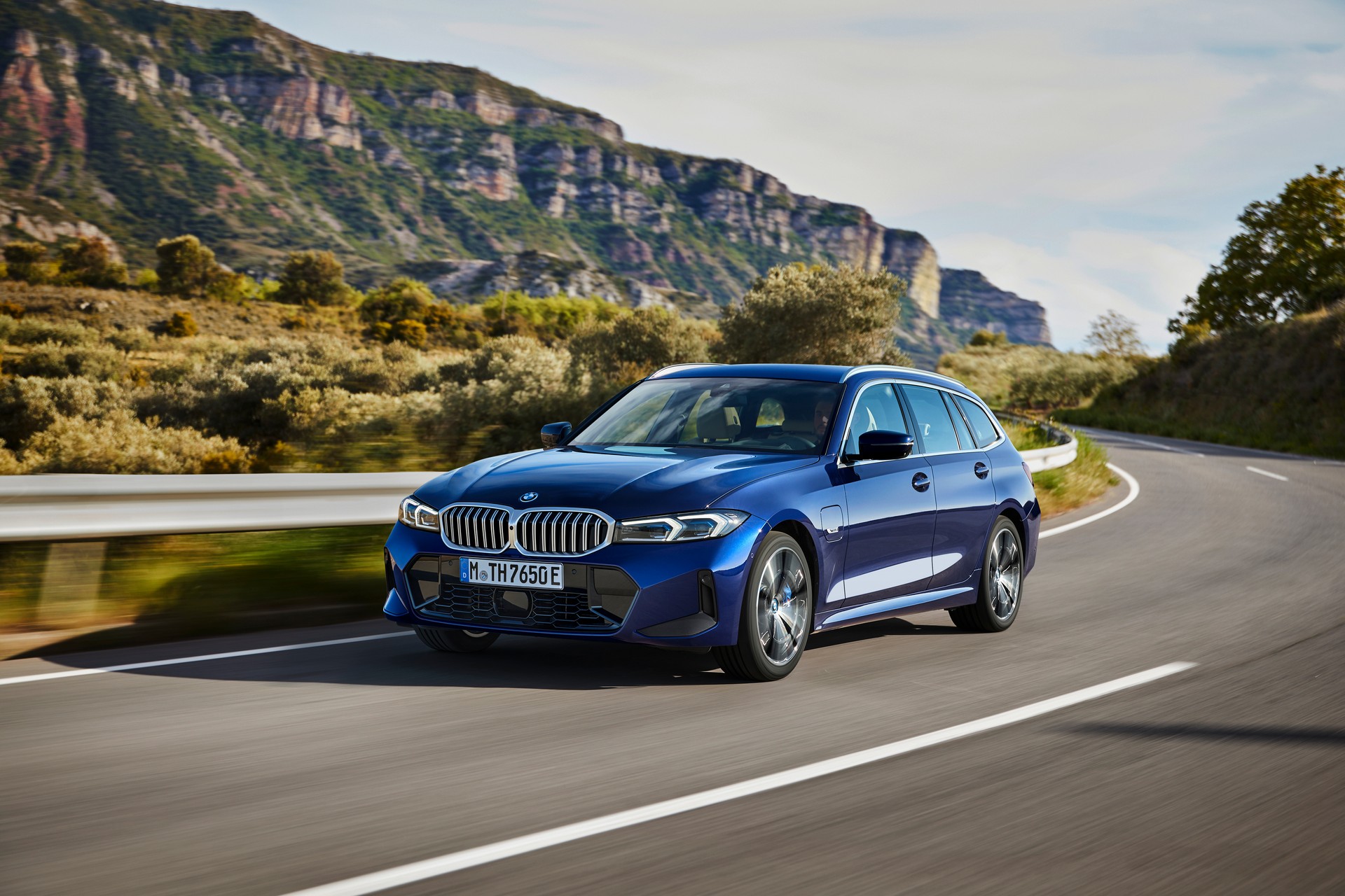 The 2023 BMW 3-Series Touring Looks Even Better Than The Sedan, Too Bad We Don’t Get It