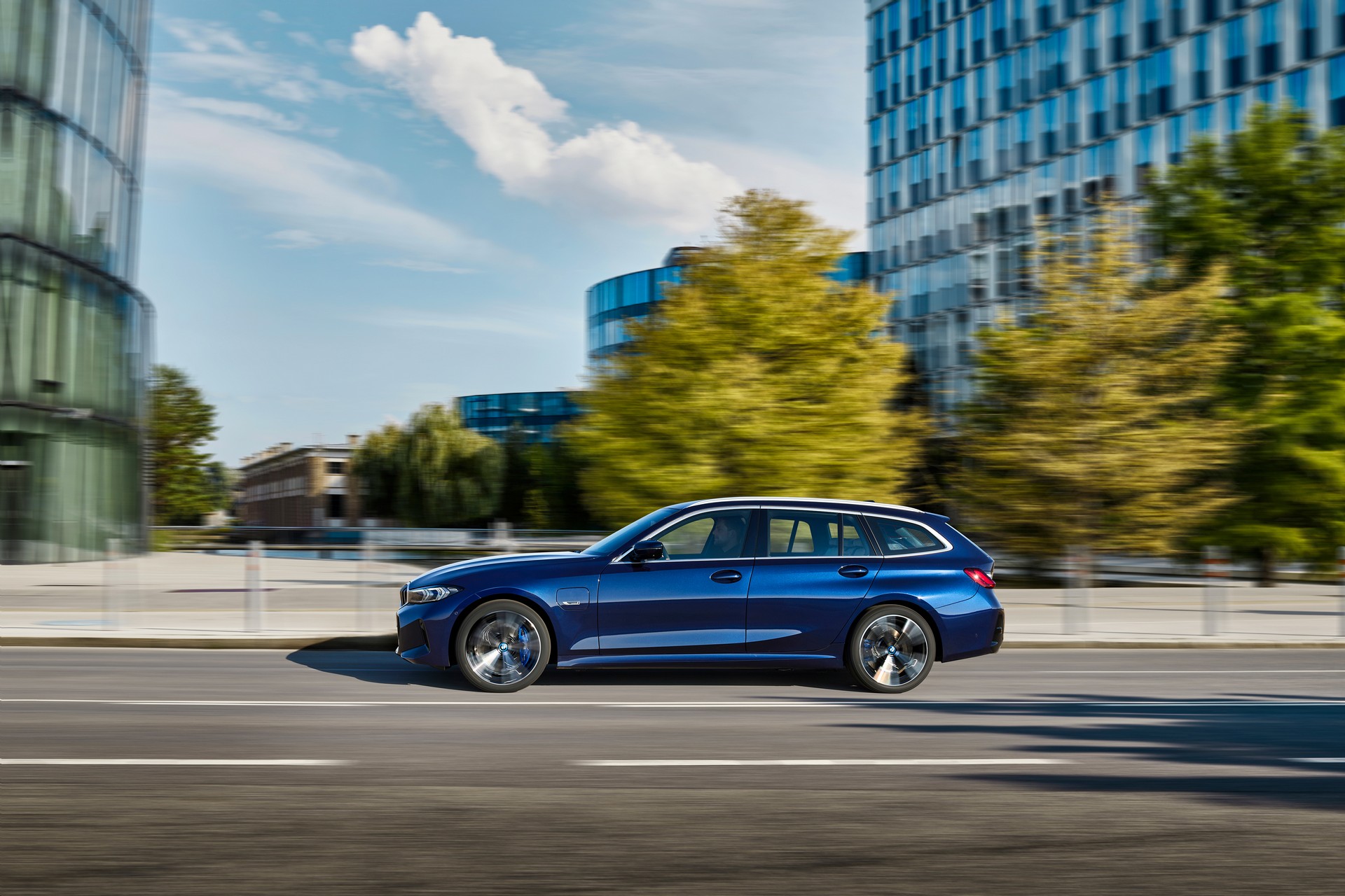 The 2023 BMW 3-Series Touring Looks Even Better Than The Sedan, Too Bad We Don’t Get It