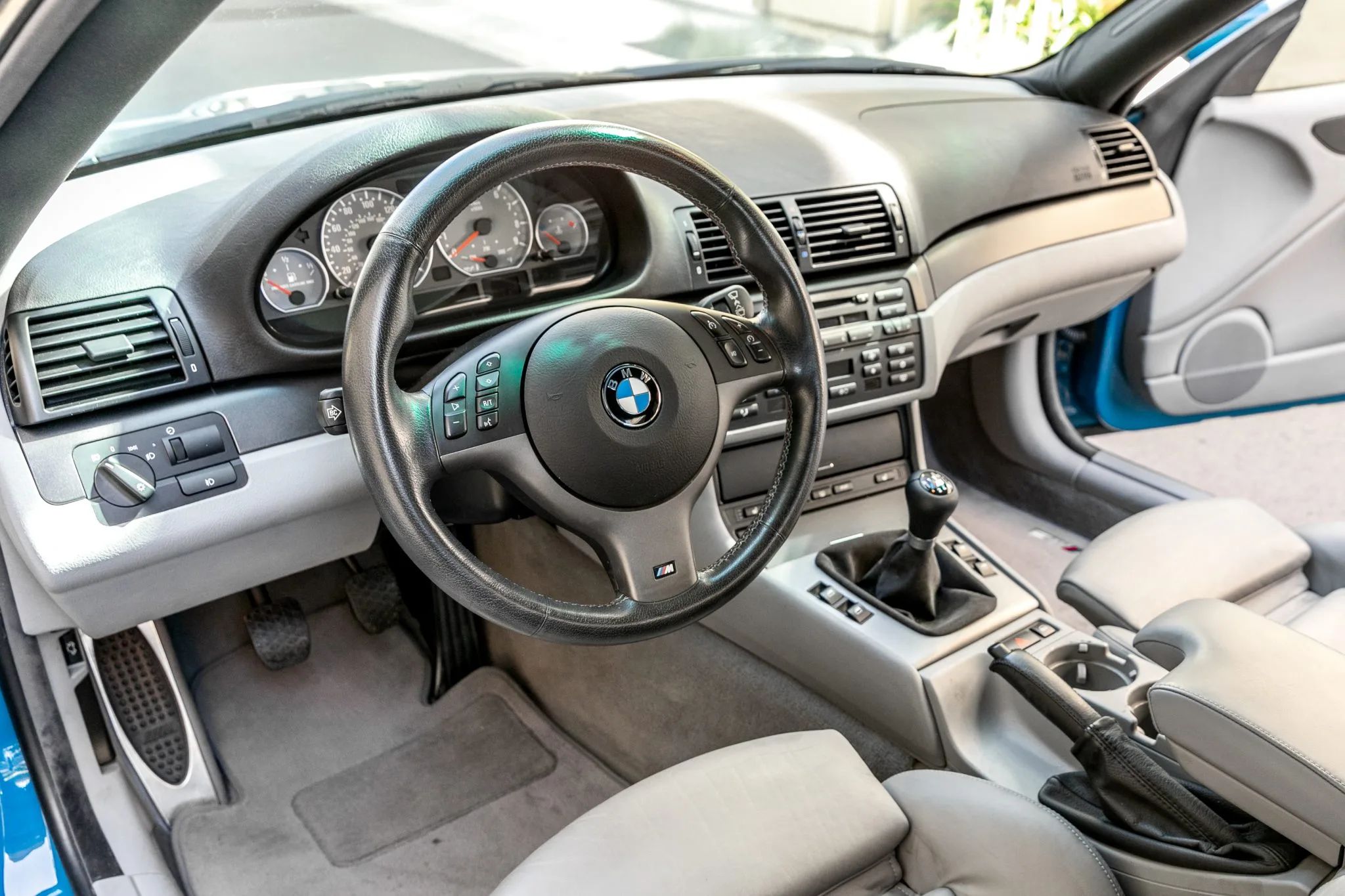 BMW 3 (E46) Car cabin