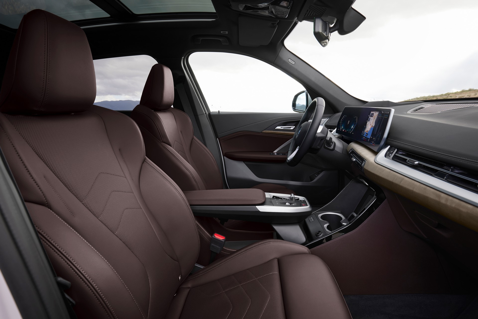 Electric 2023 BMW iX1 Has 313 HP And A 272-Mile Range, But It’s Not Coming To U.S.