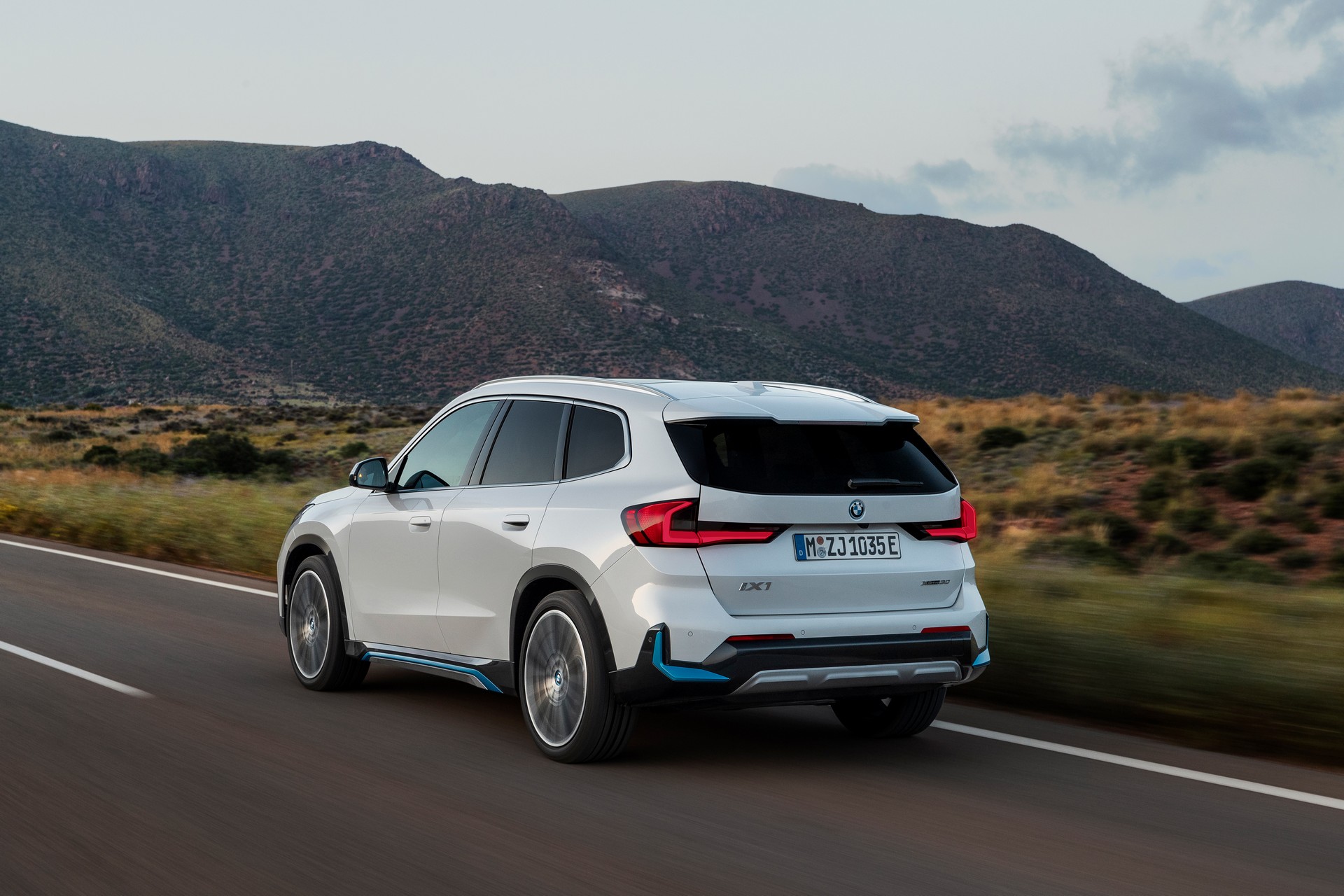 Electric 2023 BMW iX1 Has 313 HP And A 272-Mile Range, But It’s Not Coming To U.S.
