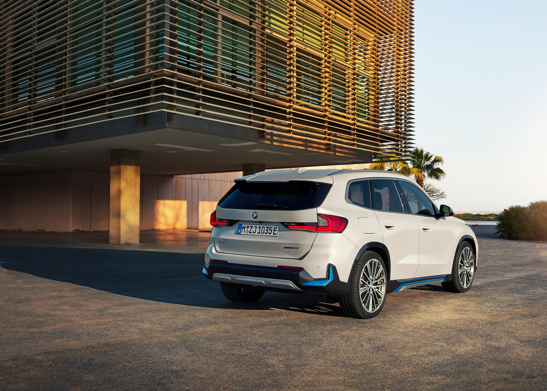 Electric 2023 BMW iX1 Has 313 HP And A 272-Mile Range, But It’s Not Coming To U.S.