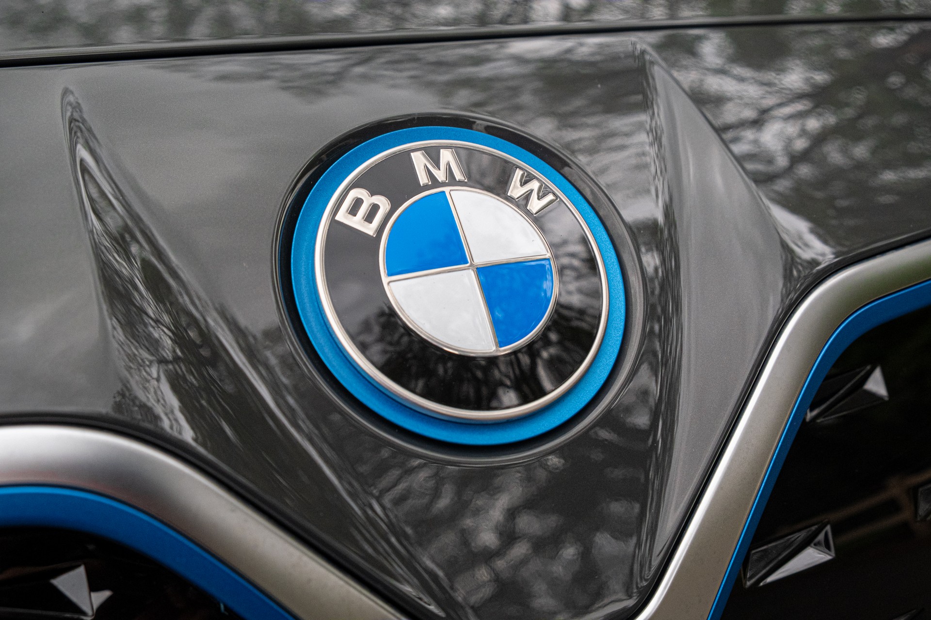 We Test The 2022 BMW i4 eDrive40 And Kia EV6 GT-Line AWD, Which Is Better?