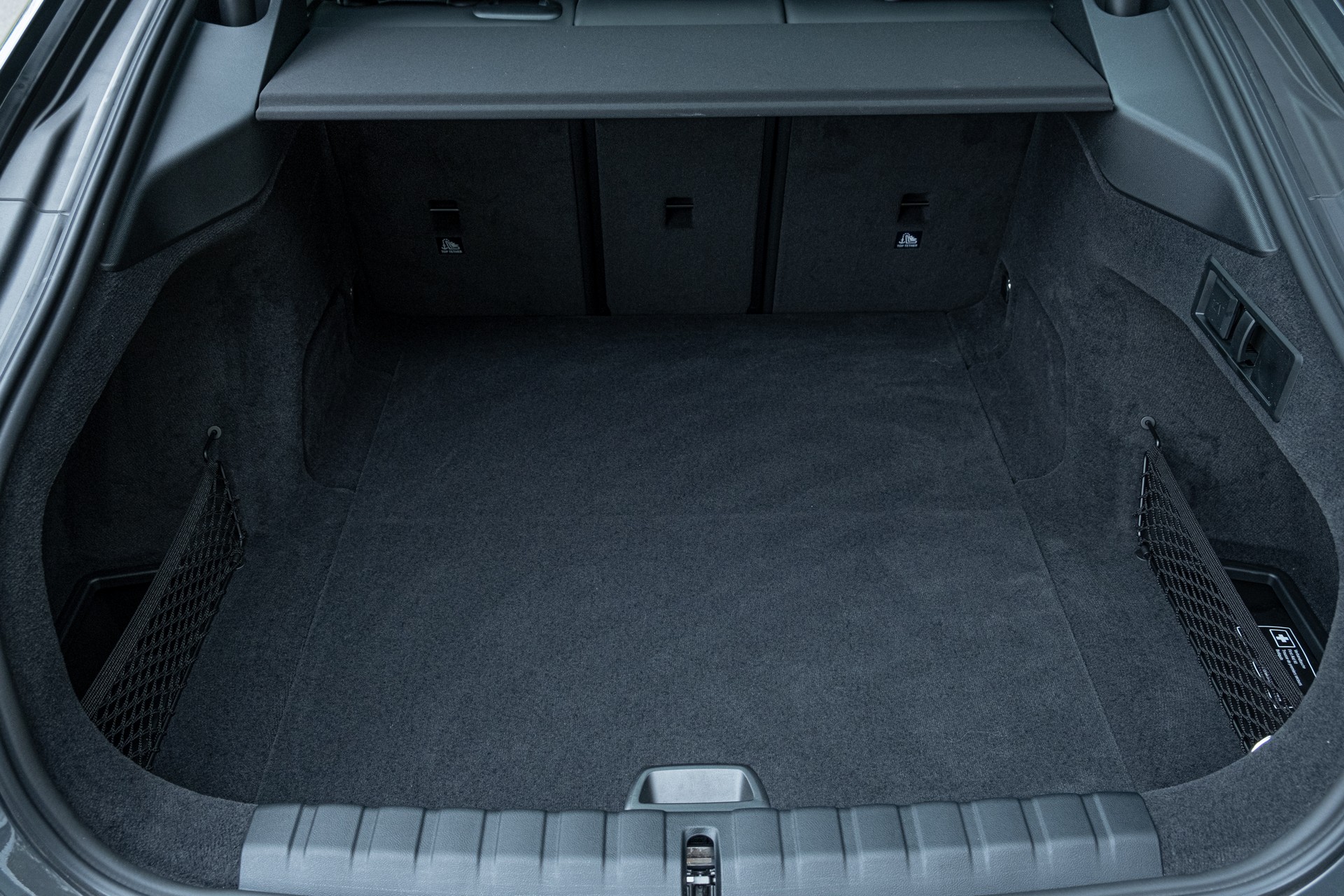 We Test The 2022 BMW i4 eDrive40 And Kia EV6 GT-Line AWD, Which Is Better?