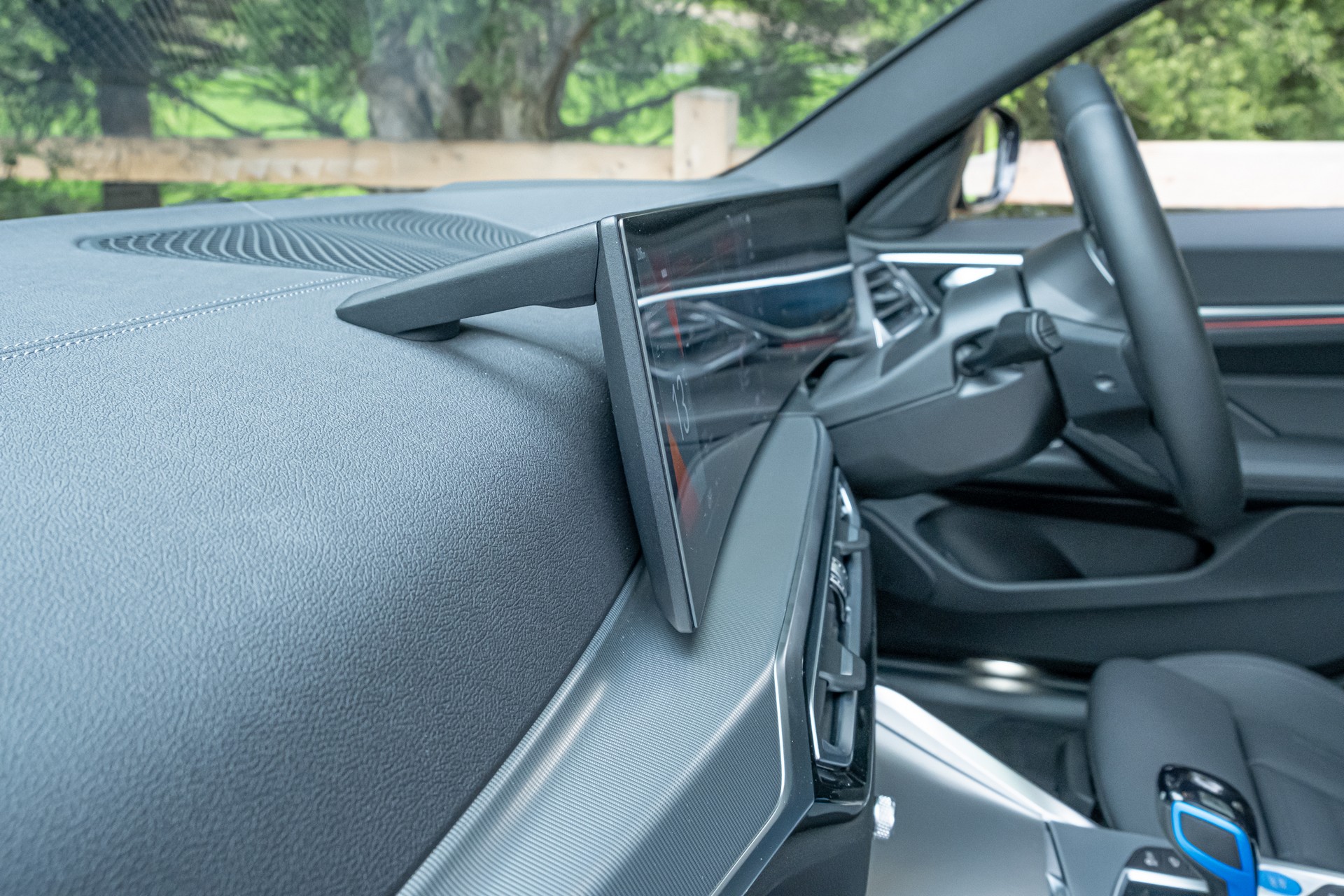 We Test The 2022 BMW i4 eDrive40 And Kia EV6 GT-Line AWD, Which Is Better?