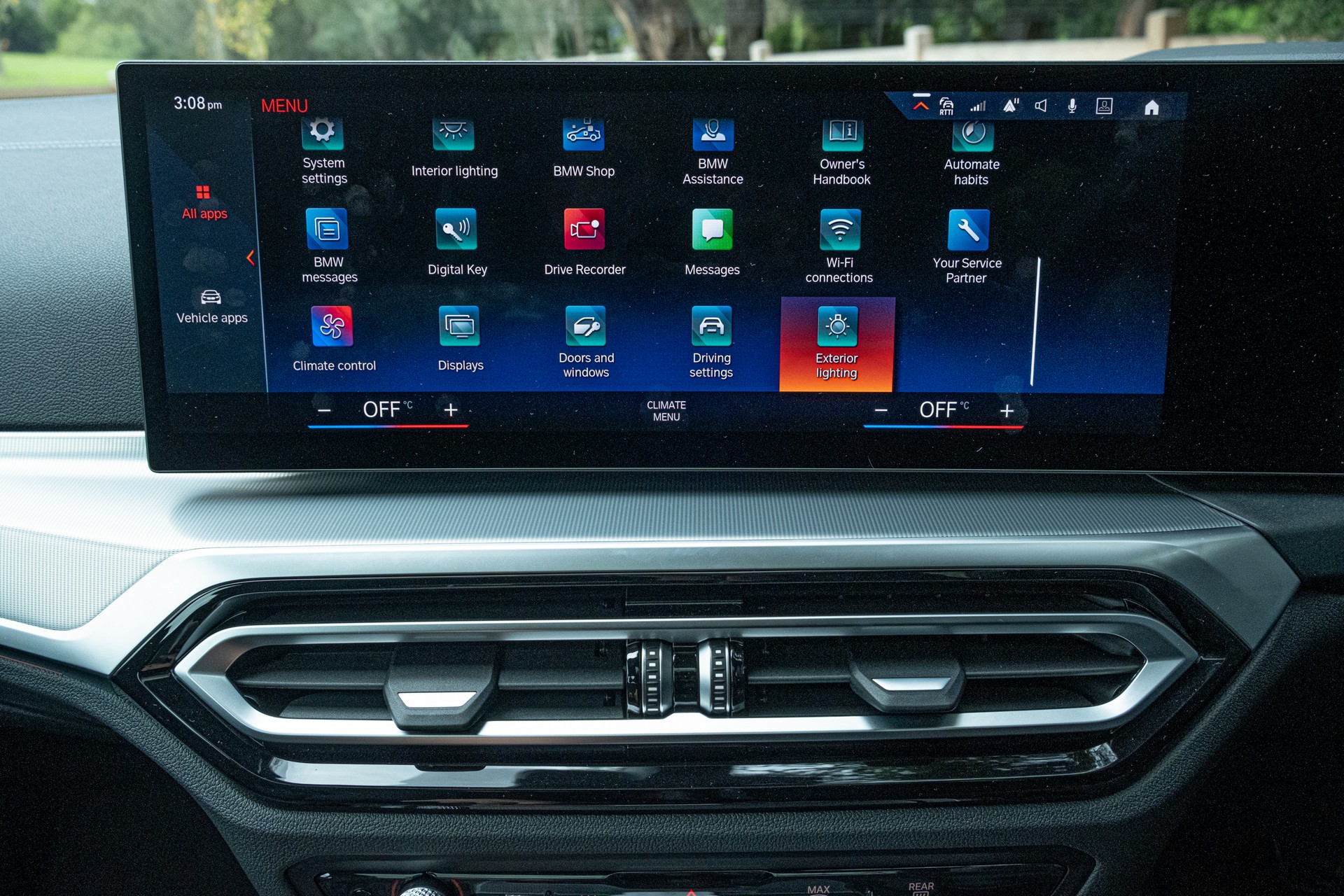 We Test The 2022 BMW i4 eDrive40 And Kia EV6 GT-Line AWD, Which Is Better?