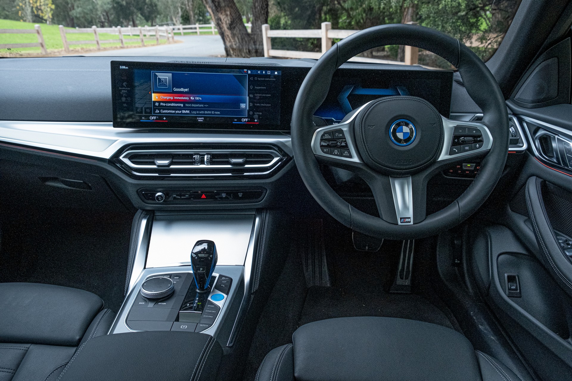 We Test The 2022 BMW i4 eDrive40 And Kia EV6 GT-Line AWD, Which Is Better?