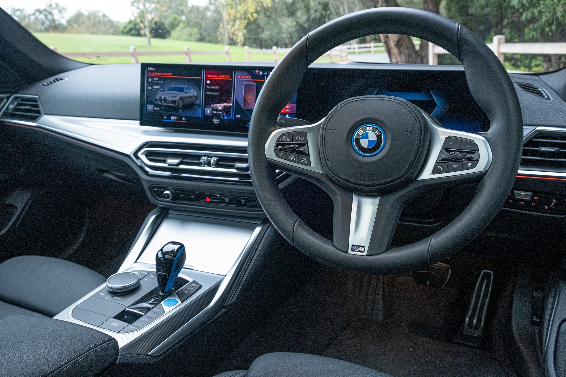 We Test The 2022 BMW i4 eDrive40 And Kia EV6 GT-Line AWD, Which Is Better?