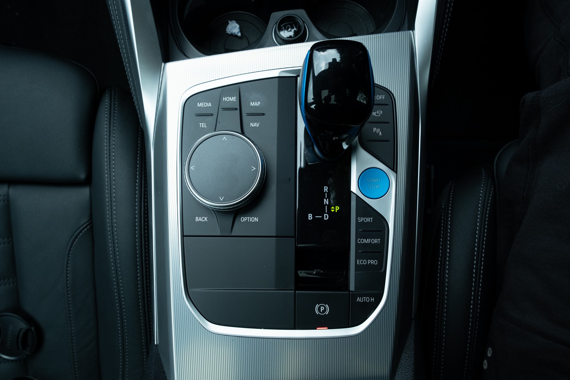 We Test The 2022 BMW i4 eDrive40 And Kia EV6 GT-Line AWD, Which Is Better?