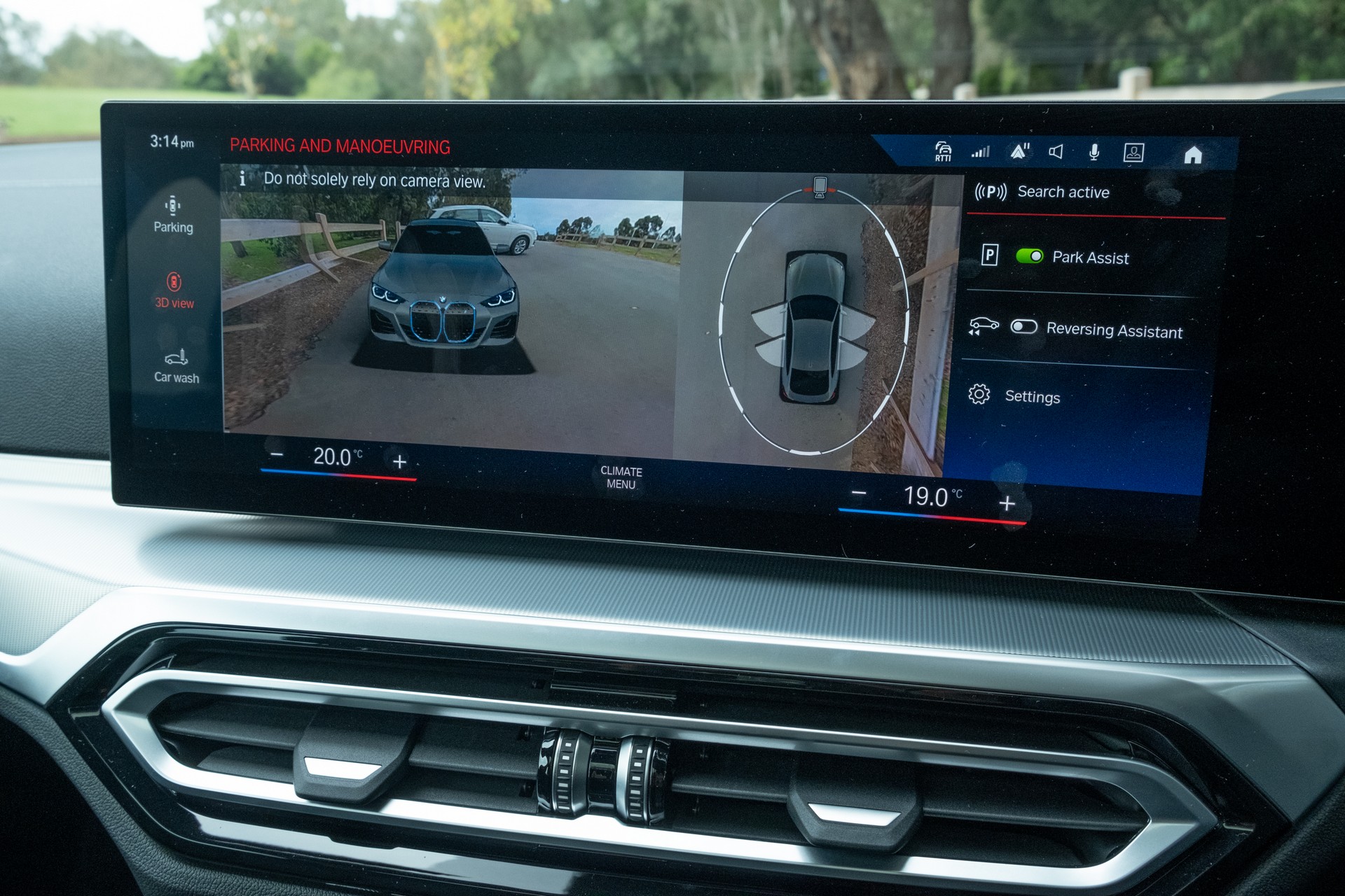 We Test The 2022 BMW i4 eDrive40 And Kia EV6 GT-Line AWD, Which Is Better?