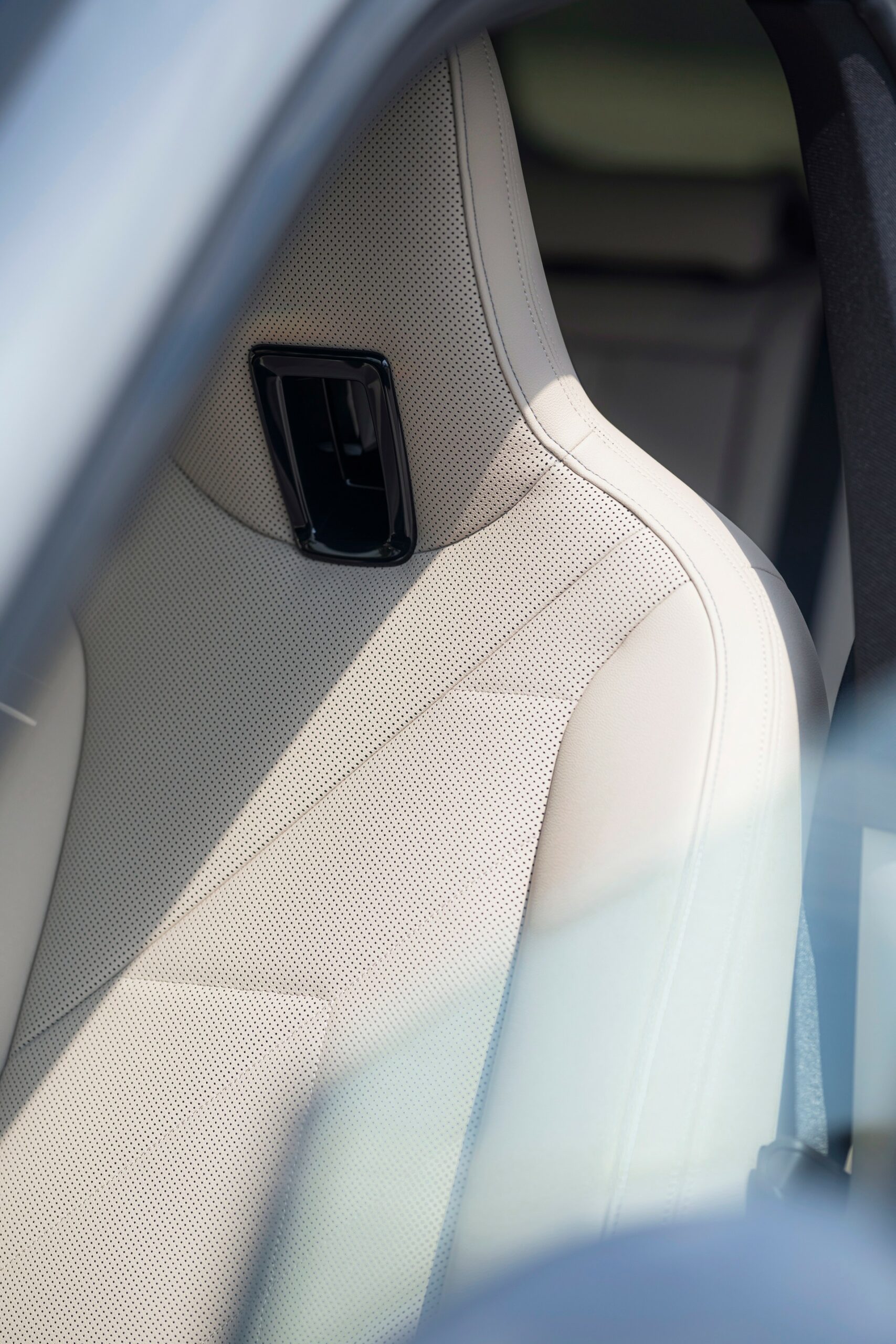 BMW Drops Huge Gallery Of 2023 iX M60