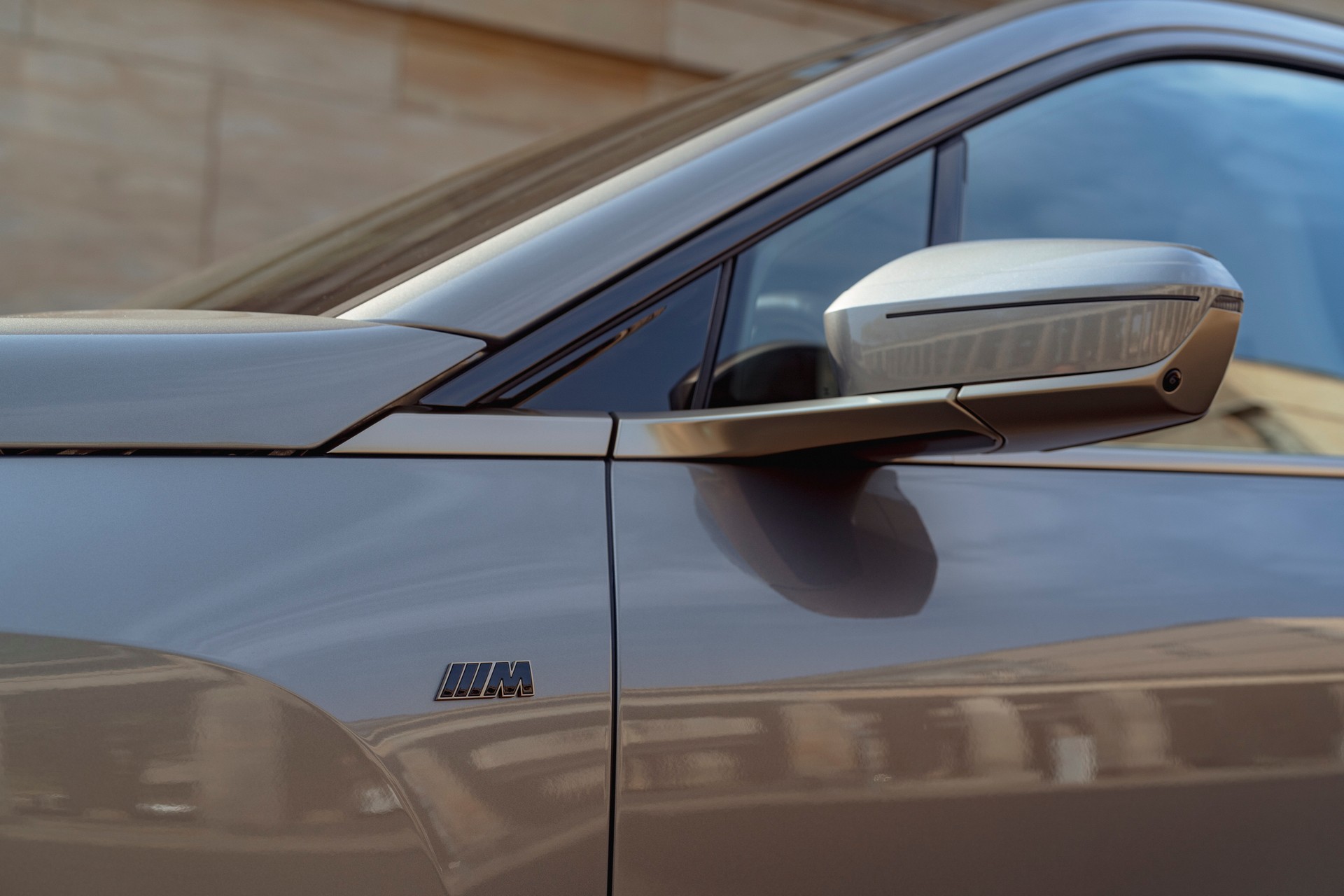 BMW Drops Huge Gallery Of 2023 iX M60