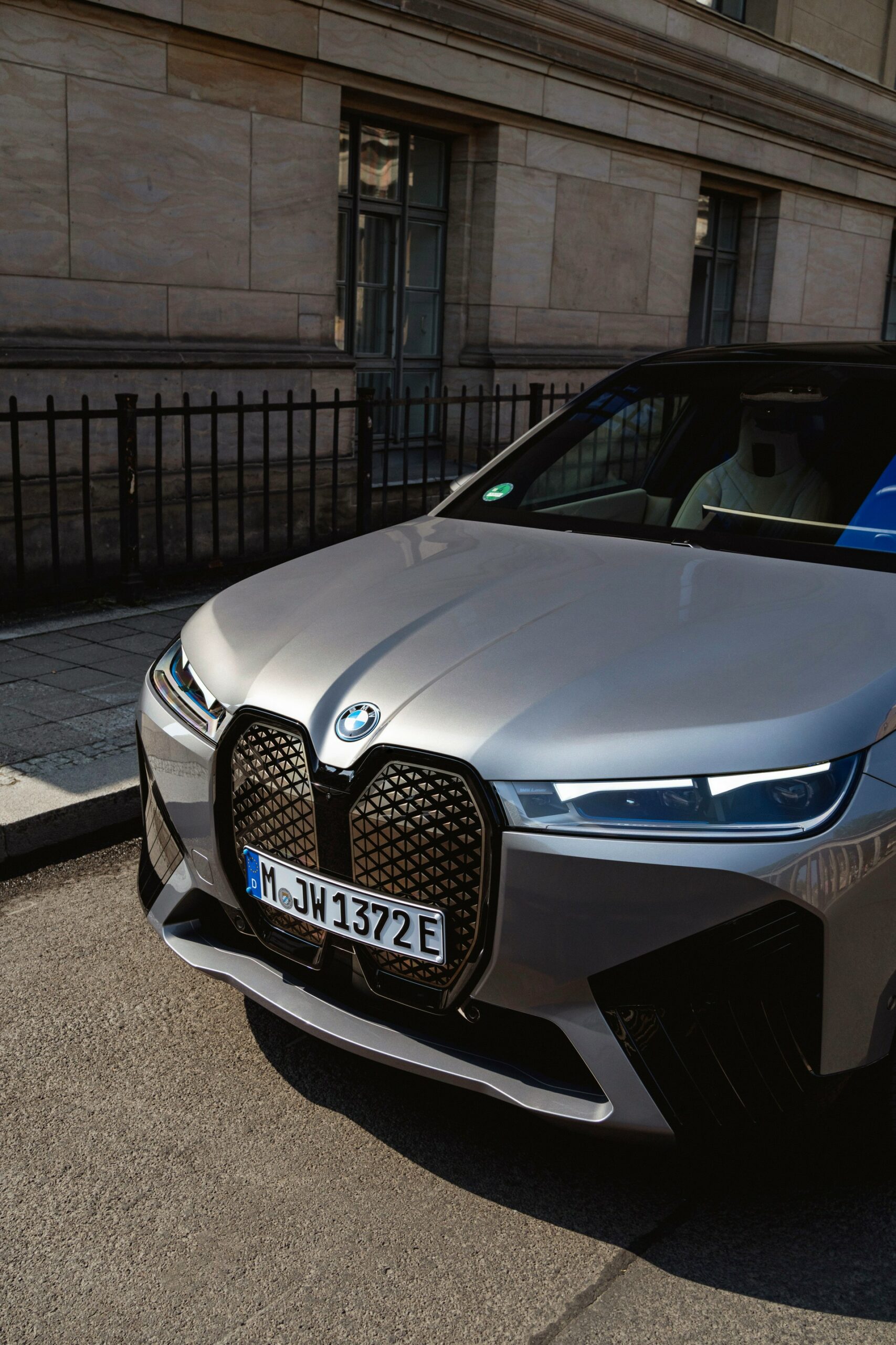 BMW Drops Huge Gallery Of 2023 iX M60