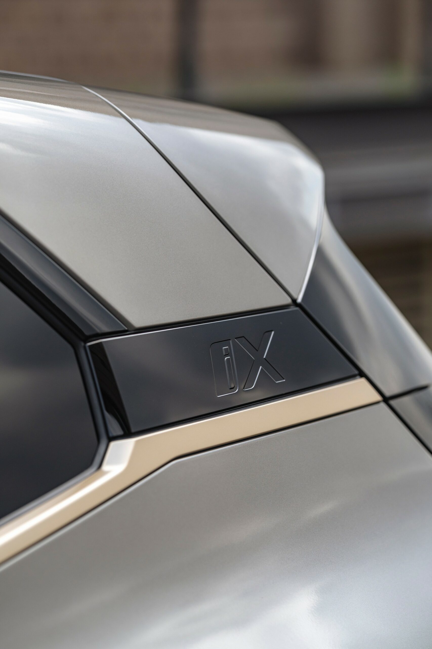 BMW Drops Huge Gallery Of 2023 iX M60