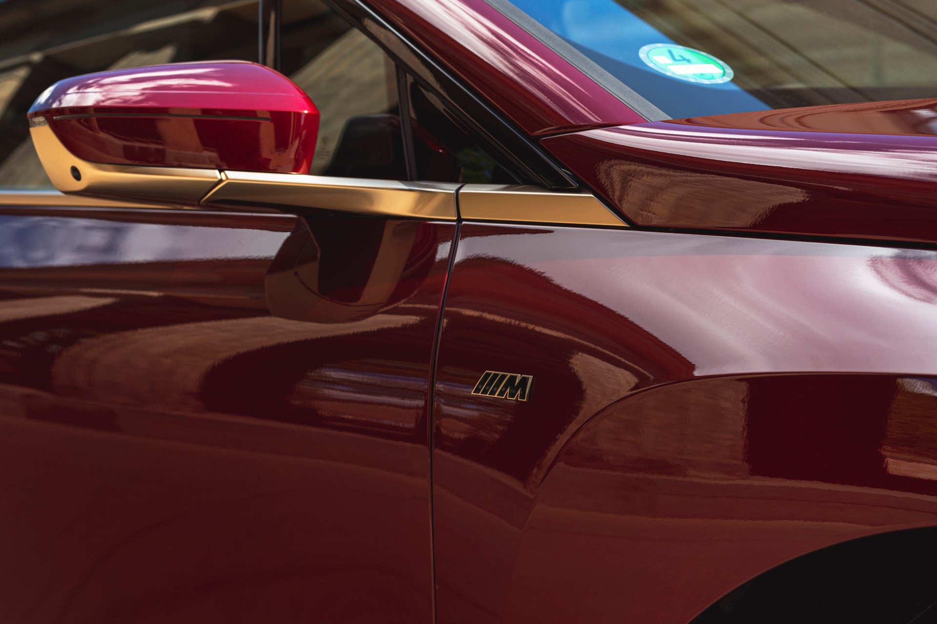 BMW Drops Huge Gallery Of 2023 iX M60