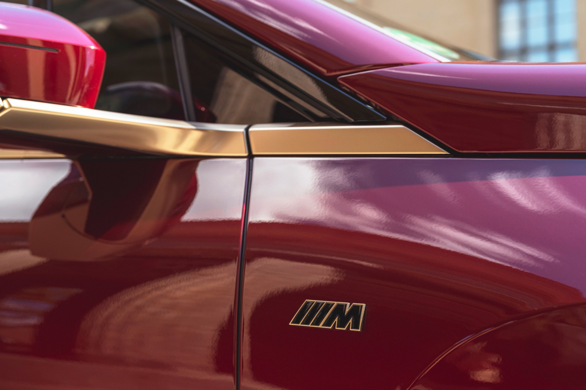 BMW Drops Huge Gallery Of 2023 iX M60