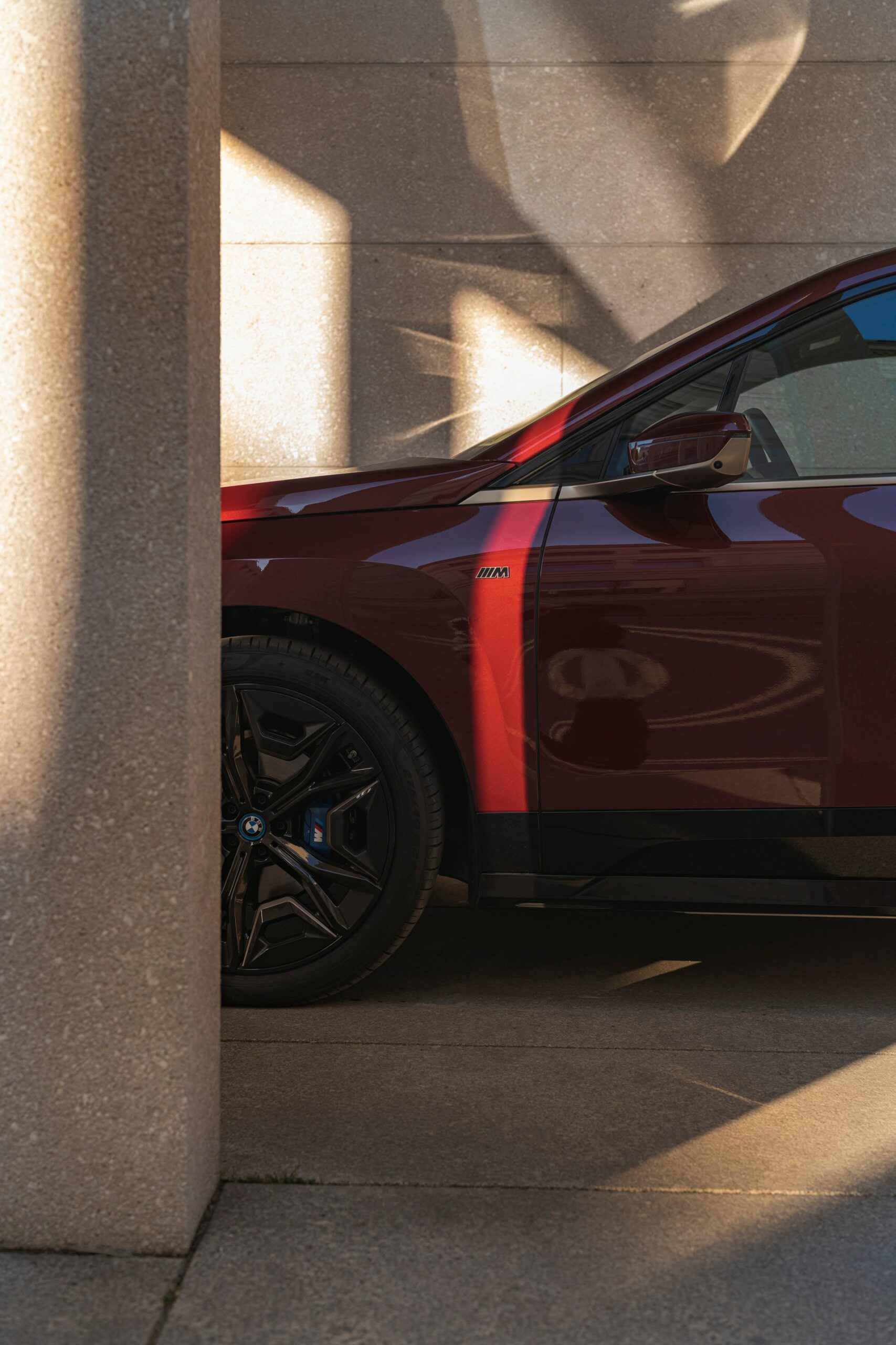 BMW Drops Huge Gallery Of 2023 iX M60