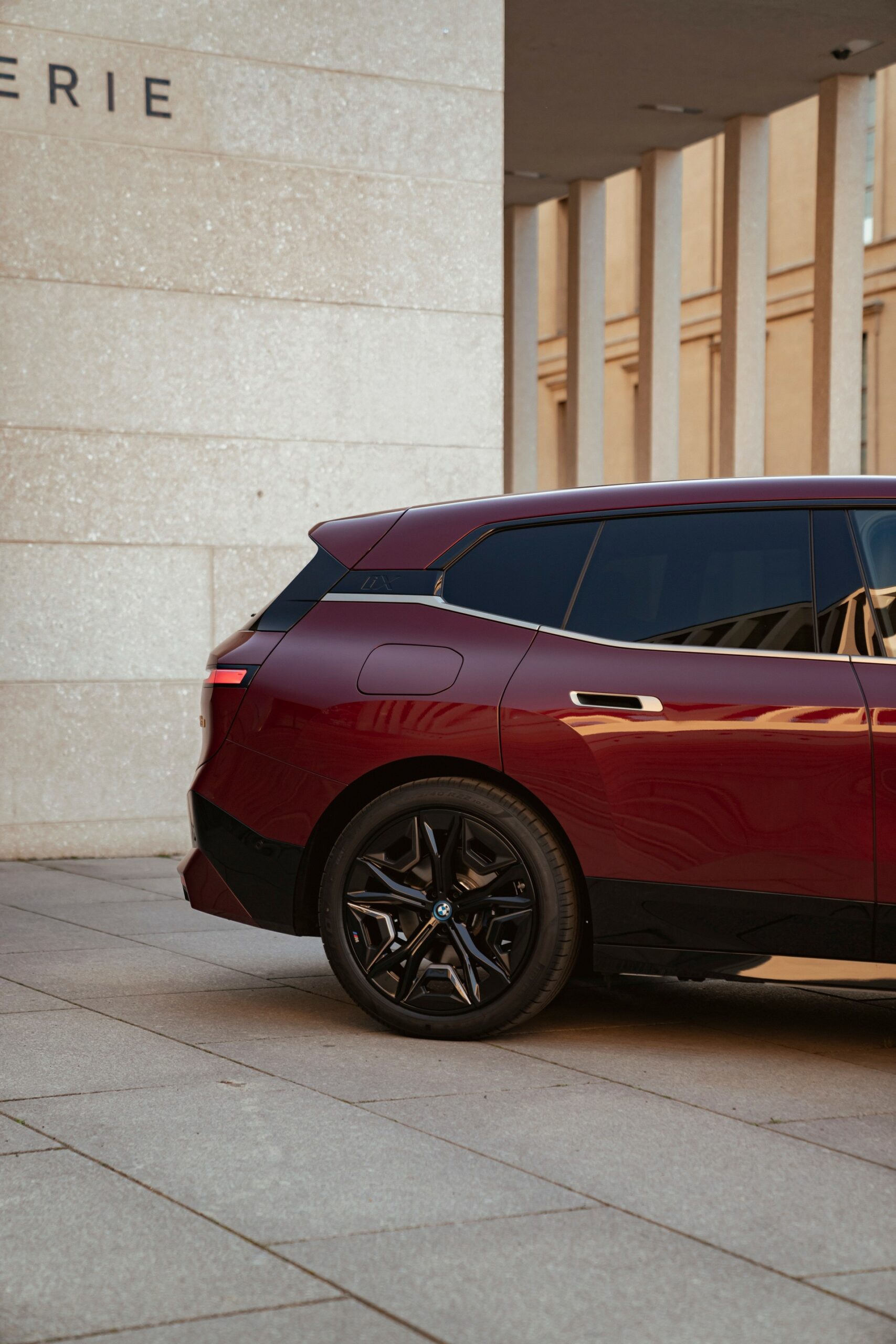 BMW Drops Huge Gallery Of 2023 iX M60