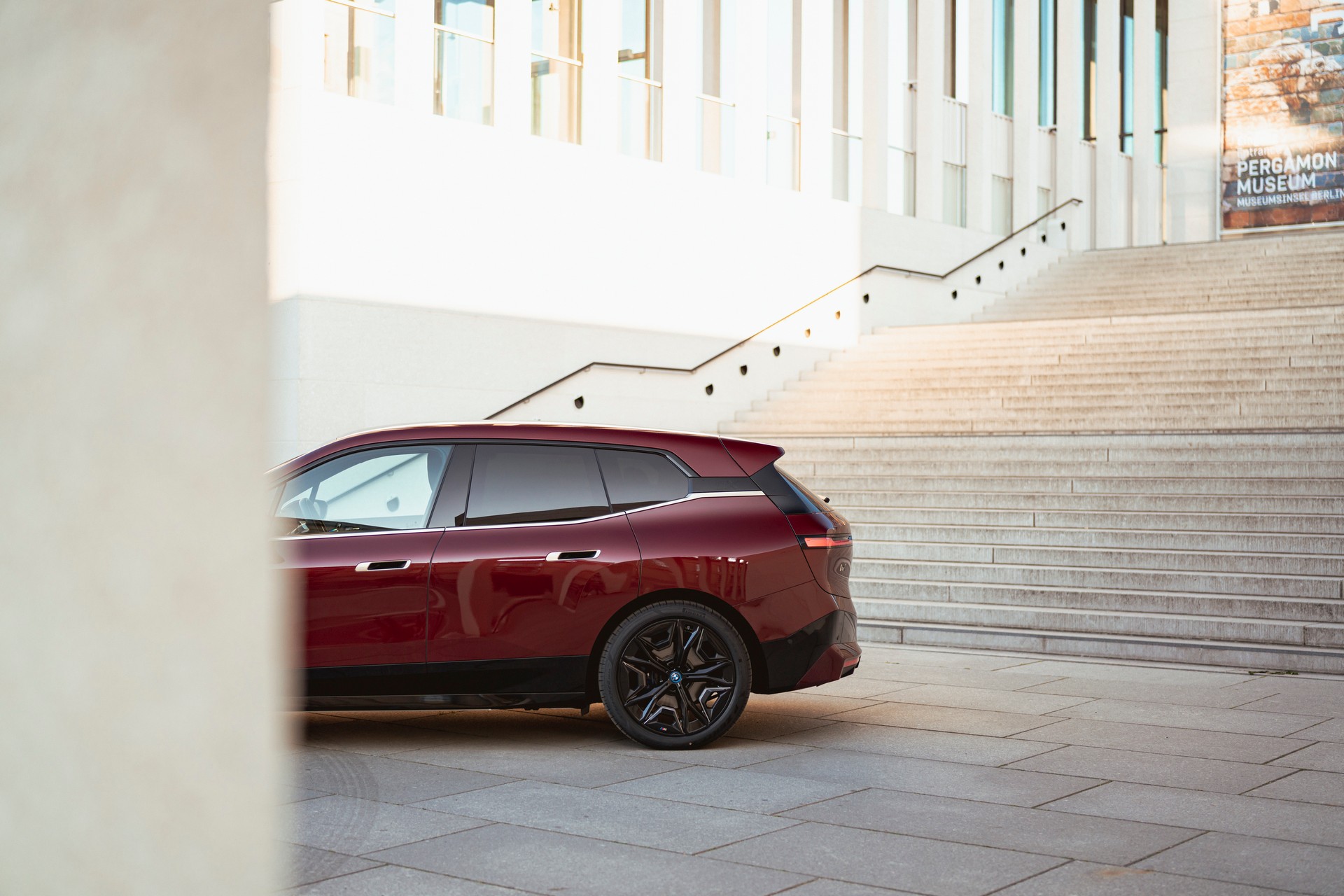 BMW Drops Huge Gallery Of 2023 iX M60