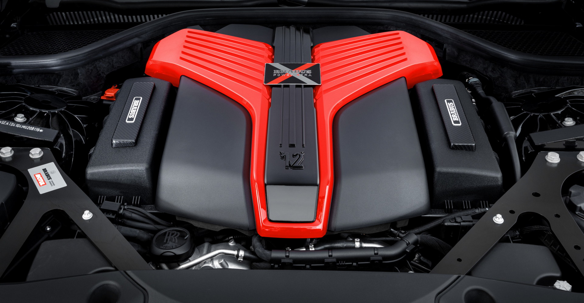 Brabus 700 Is A Rolls-Royce Ghost Bathed In Carbon Fiber With 691-HP