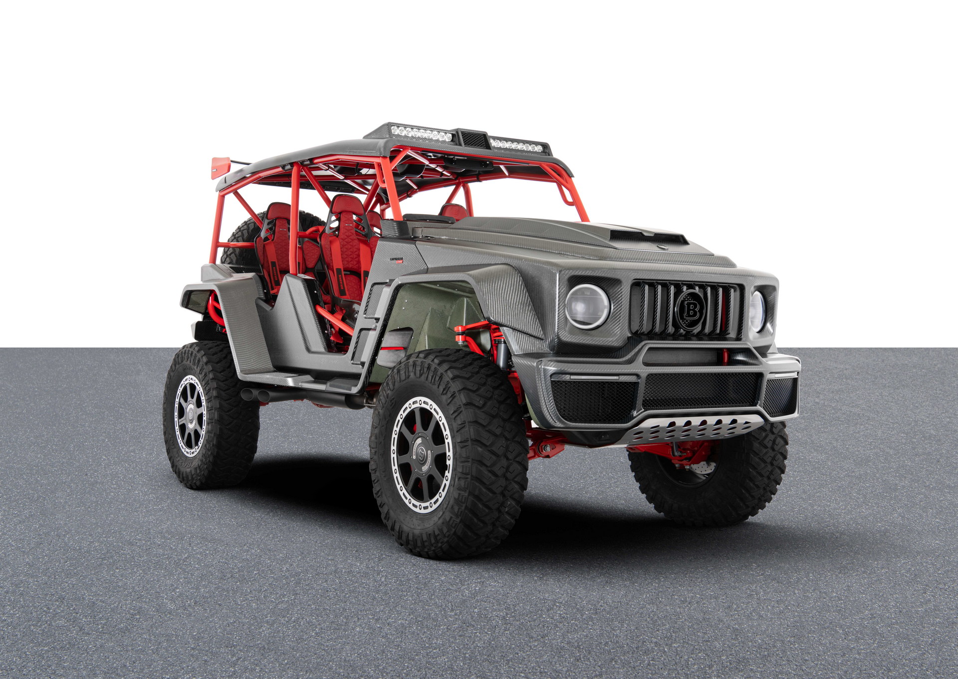 Brabus 900 Crawler Is A $1M Dune-Bashing Buggy That Looks Like An AMG G63 But Isn’t