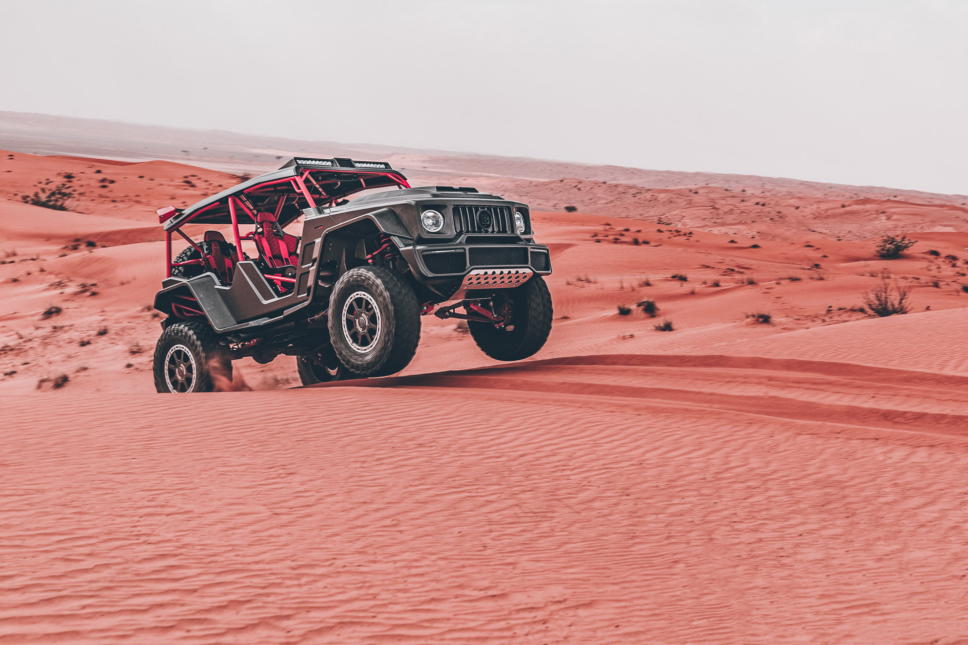 Brabus 900 Crawler Is A $1M Dune-Bashing Buggy That Looks Like An AMG G63 But Isn’t