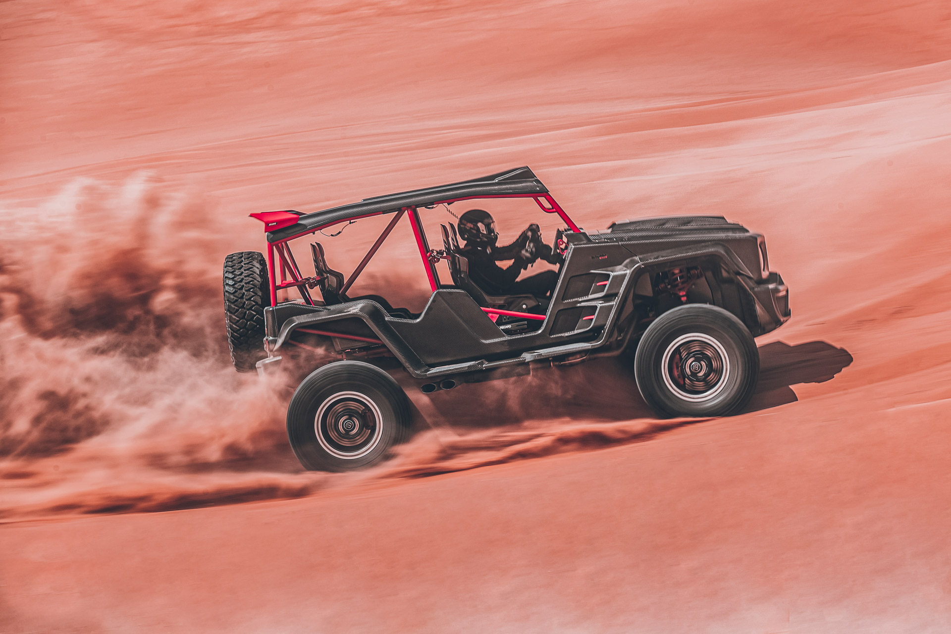 Brabus 900 Crawler Is A $1M Dune-Bashing Buggy That Looks Like An AMG G63 But Isn’t